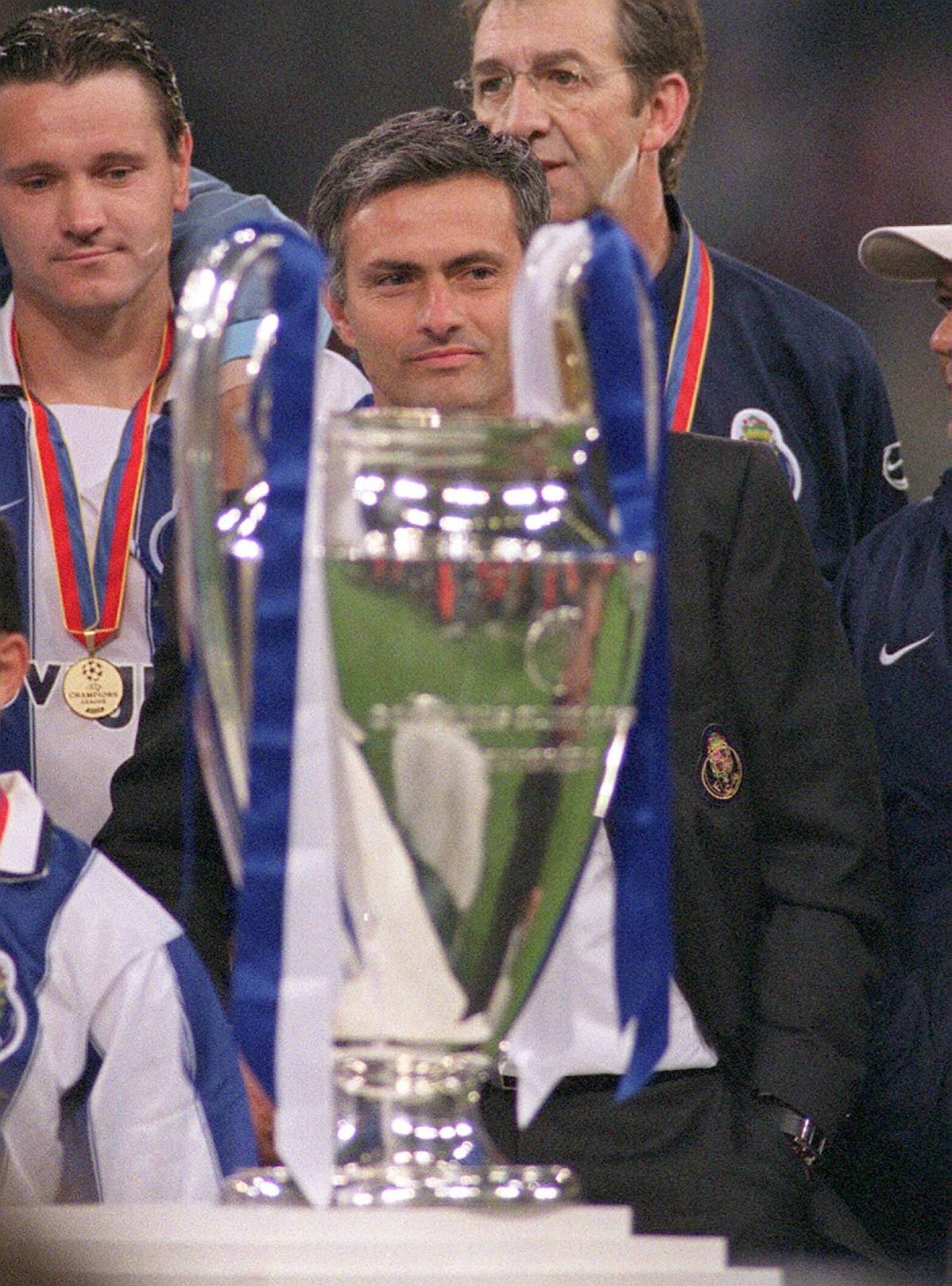 José Mourinho, campeón de la Champions en 2004 ante el Monaco (Foto: Cordon Press)