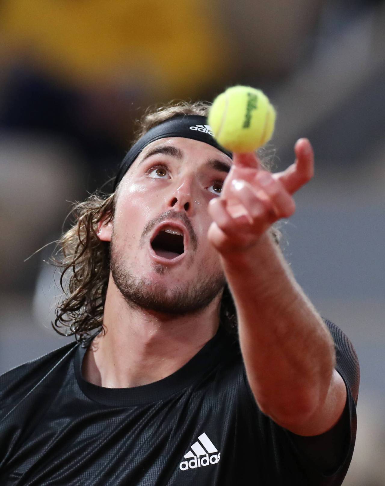 Stefanos Tsitsipas: «La primera vez que jugué contra Rafael Nadal solo verlo imponía, su presencia era inmensa, nunca había sentido tanta de un jugador al otro lado de la red» 2 Stefanos Tsitsipas (Foto: Cordon Press)