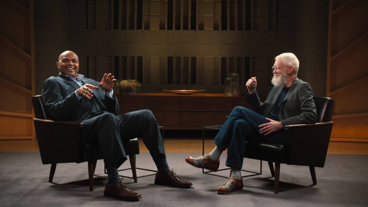Charles Barkley se cisca en la NBA: «No quiero ver un concurso de triples cada noche, eso no es divertido» 2 Charles Barkley con David Letterman (Foto: Cordon Press)