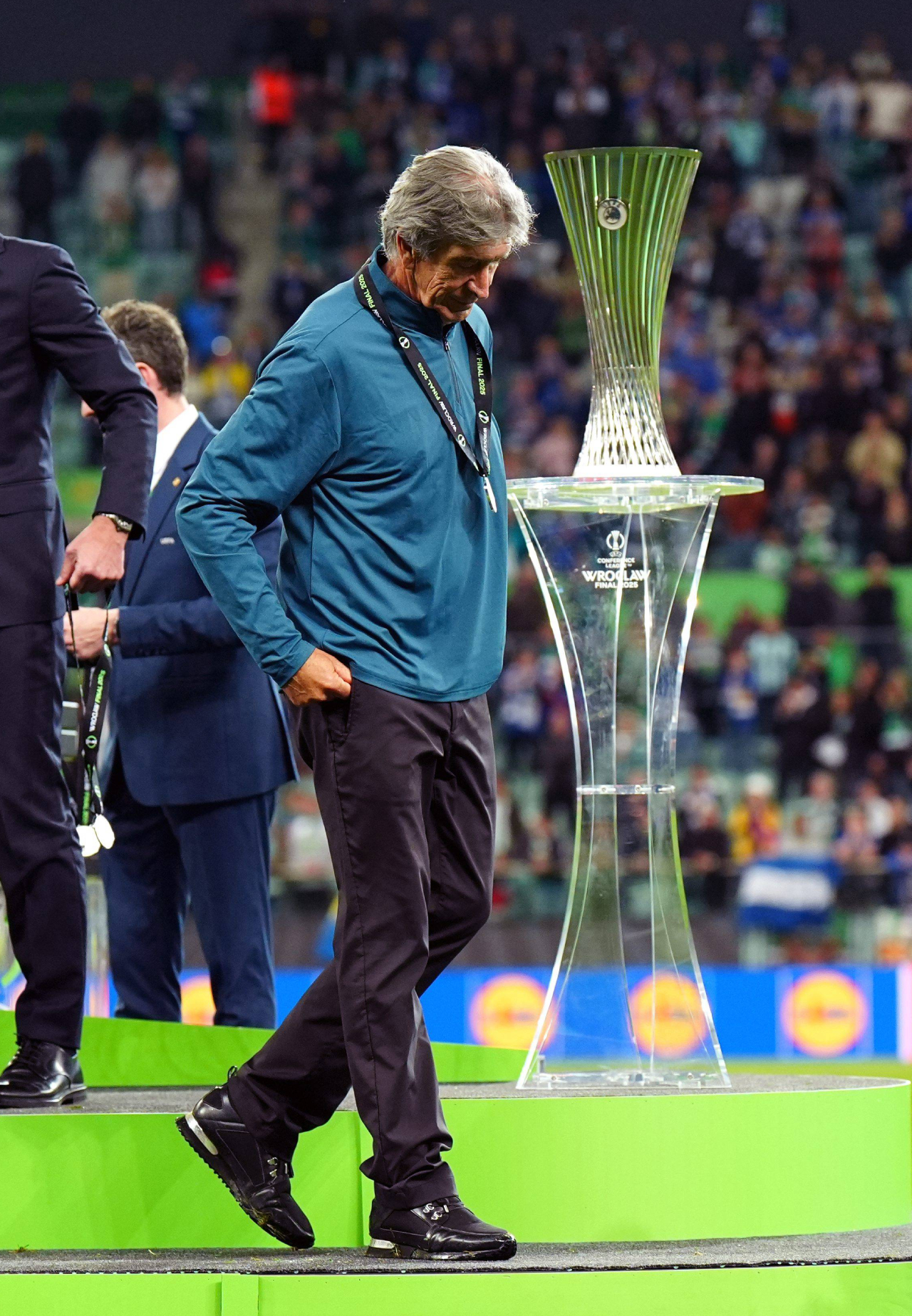 El Betis de Pellegrini cae ante un Maresca que se las da de Guardiola 3 Manuel Pellegrini no ha podido hacer campeón al Betis (Foto: Cordon Press)