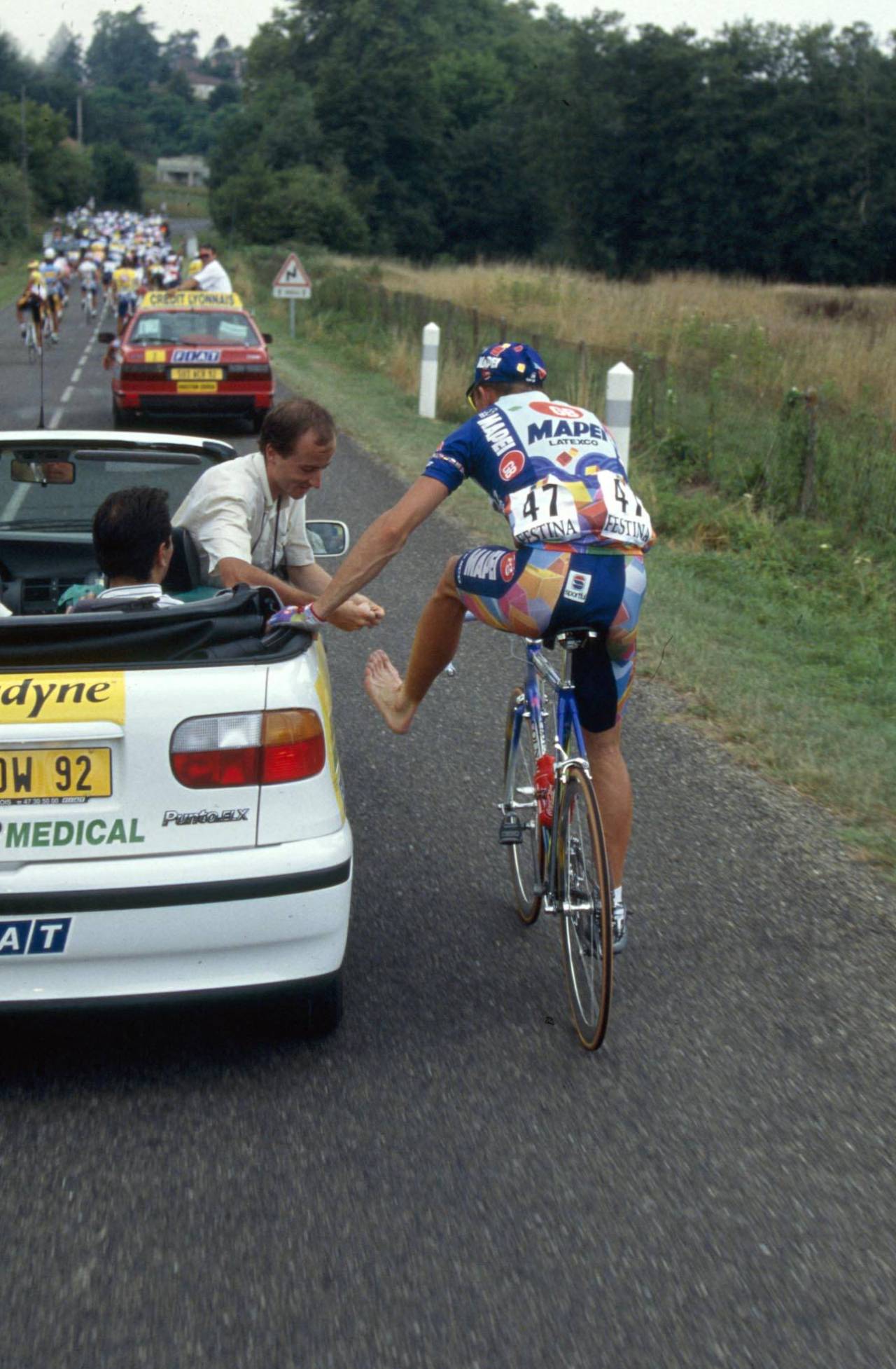 Johan Museeuw: «Yo di la cara con mi dopaje, el resto se ha escondido en su caparazón» 5 Johan Museeuw en el Tour de 1995 (Foto: Cordon Press)