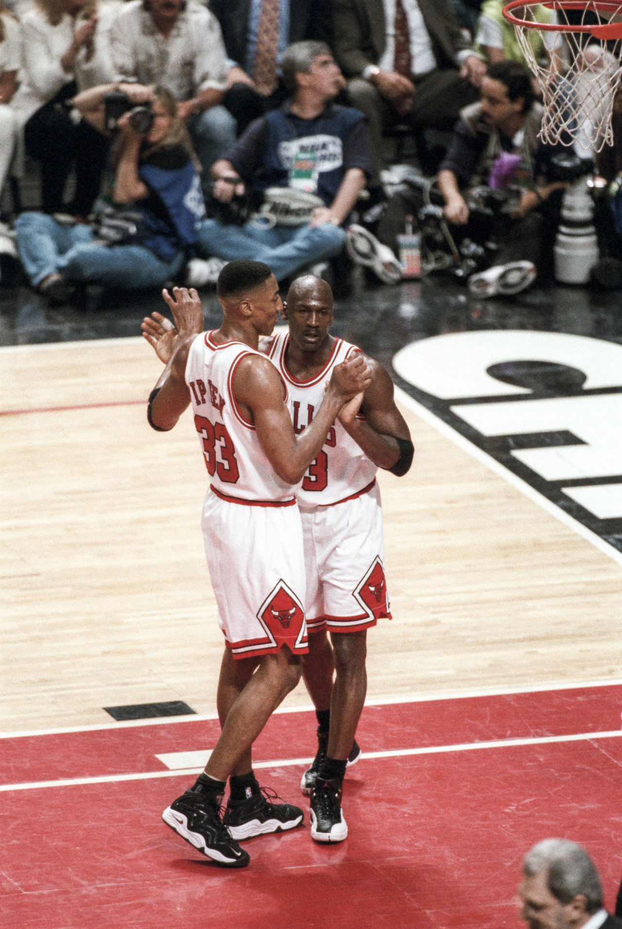 Scottie Pippen: «Michael Jordan y yo nunca fuimos amigos» 2 Scottie Pippen y Michael Jordan (Foto: Cordon Press)