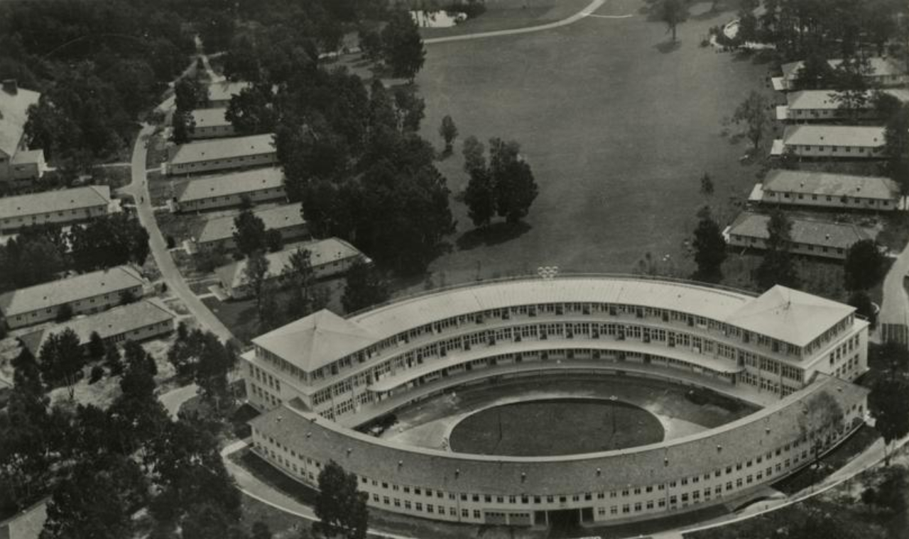 Entre nazis suicidas y nazis que llegaron a catedráticos en democracia: la construcción de la Villa Olímpica de 1936 2 Proyecto nuevo 34
