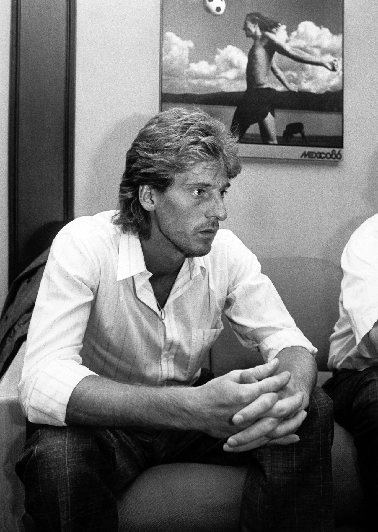 Beckenbauer, el payaso de la sopa 2 Steiner ve los cuartos de final del Mundial desde el aeropuerto rumbo a casa tras ser expulsado por Beckenbauer de la concentración (Foto: Cordon Press)