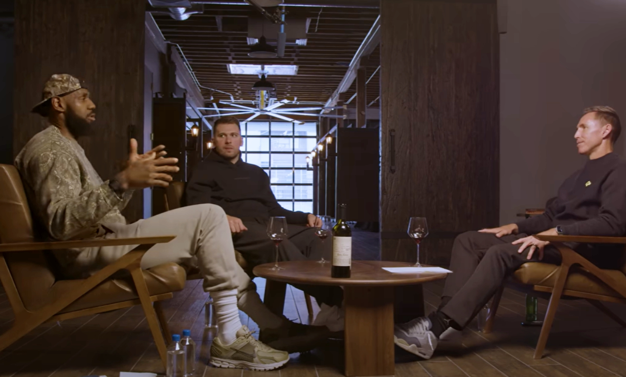 LeBron James sobre Luka Doncic: «En la cancha nunca permite que nadie le diga dónde tiene que ponerse» 1 LeBron James y Luka Doncic en Mind the Game
