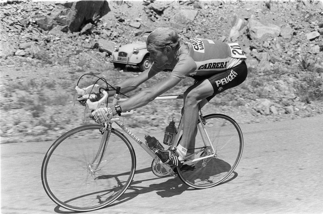 Los descensos más espeluznantes de la historia del ciclismo 1 Zimmermann en el Tour de 1986 (Foto: Cordon Press)