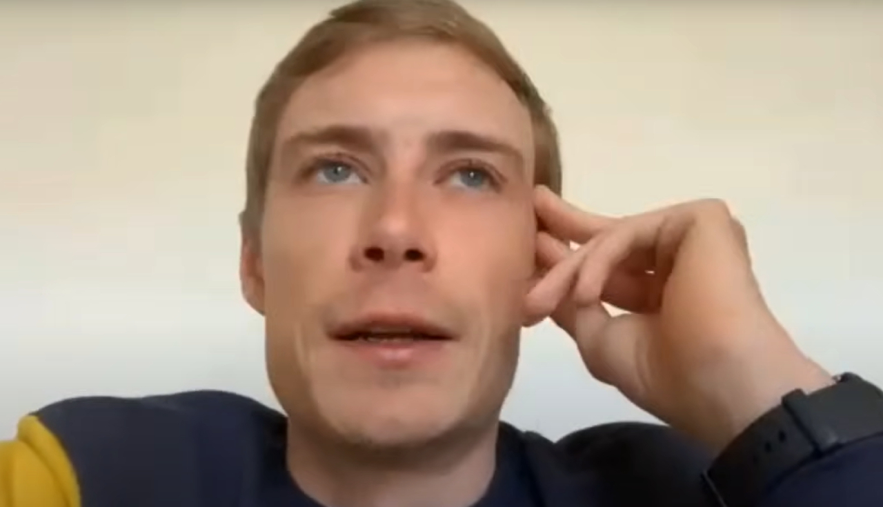 Jonas Vingegaard: «Meter el Tour por Montmartre, 150 ciclistas luchando en una subida tan estrecha, podría ser más estrés del que les gustaría» 1 Jonas Vingegaard (Cyclism'Actu TV)