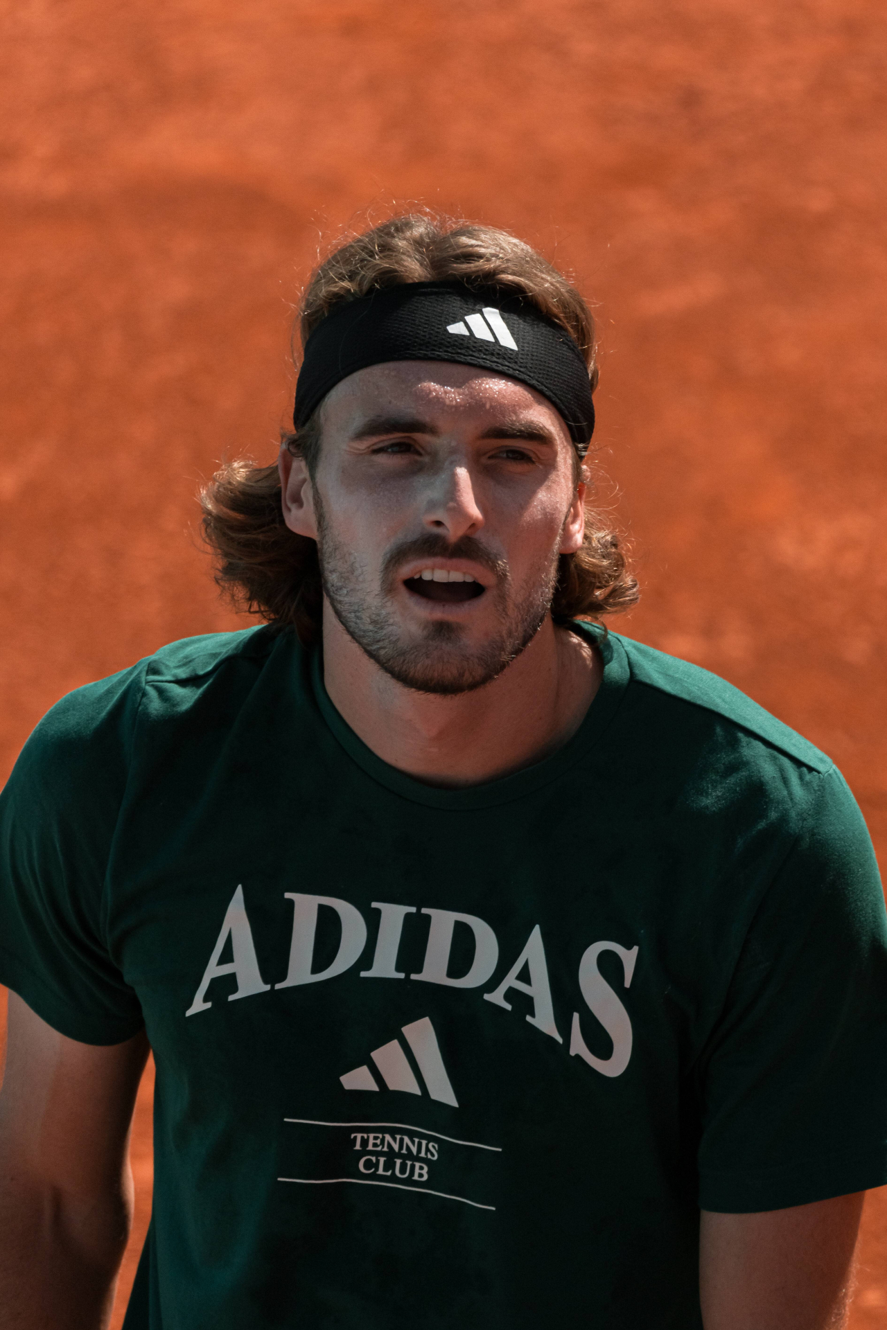 Tsitsipas junto a Paula Badosa: «Antes de mi primera final de Grand Slam ante Djokovic, sentí una energía extraña, luego me dijeron que mi abuela había muerto 15 minutos antes» 3 Stefanos Tsitsipas (Foto: Cordon Press)