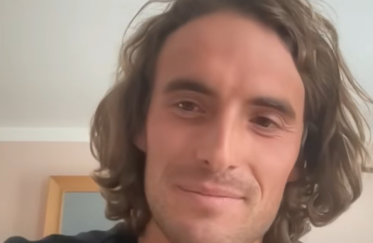 Stefanos Tsitsipas no echa de menos a Rafa Nadal y Federer: «El nivel del tenis ha aumentado, ahora te encuentras jugadores muy buenos en octavos o en cuartos» 1 Stefanos Tsitsipas en The Changeover