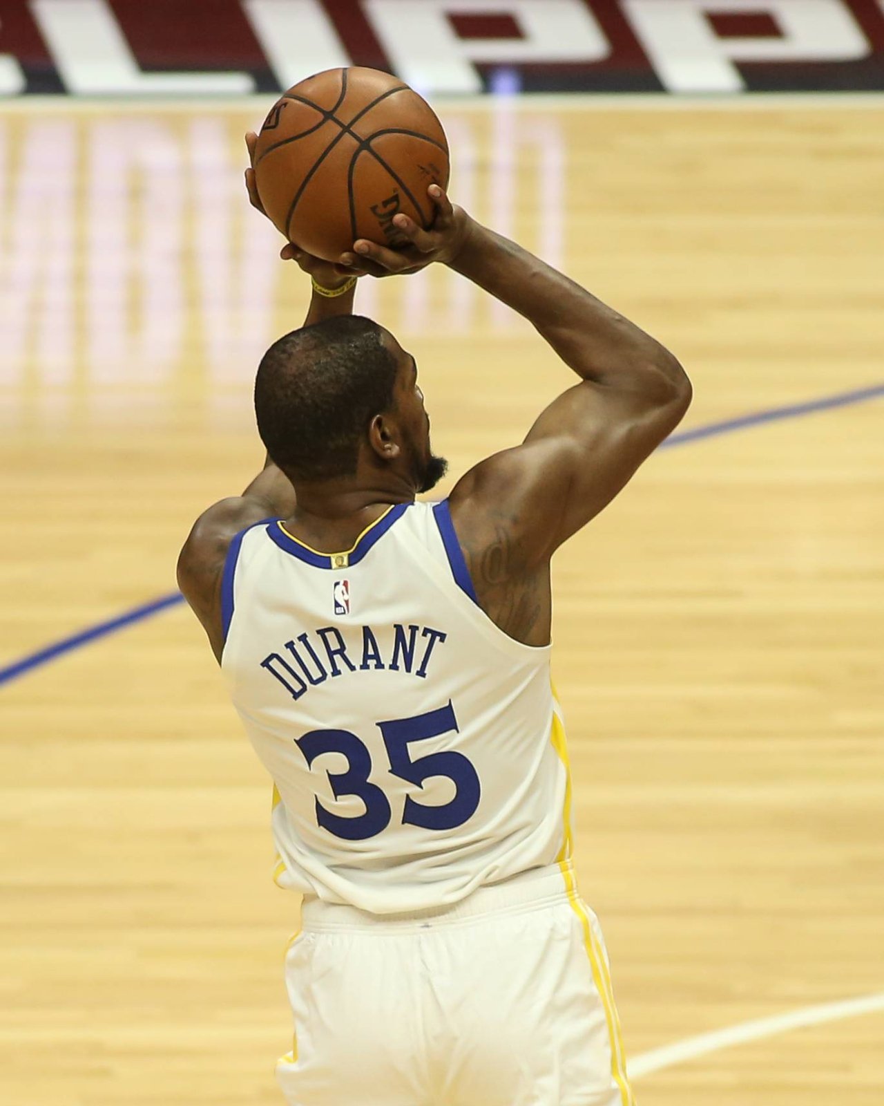 Kevin Durant: «La gente se cree que esto va de darle la bola a LeBron o Luka Doncic y que ellos lo hagan todo» 2 Kevin Durant en Golden State Warriors (Foto: Cordon Press)