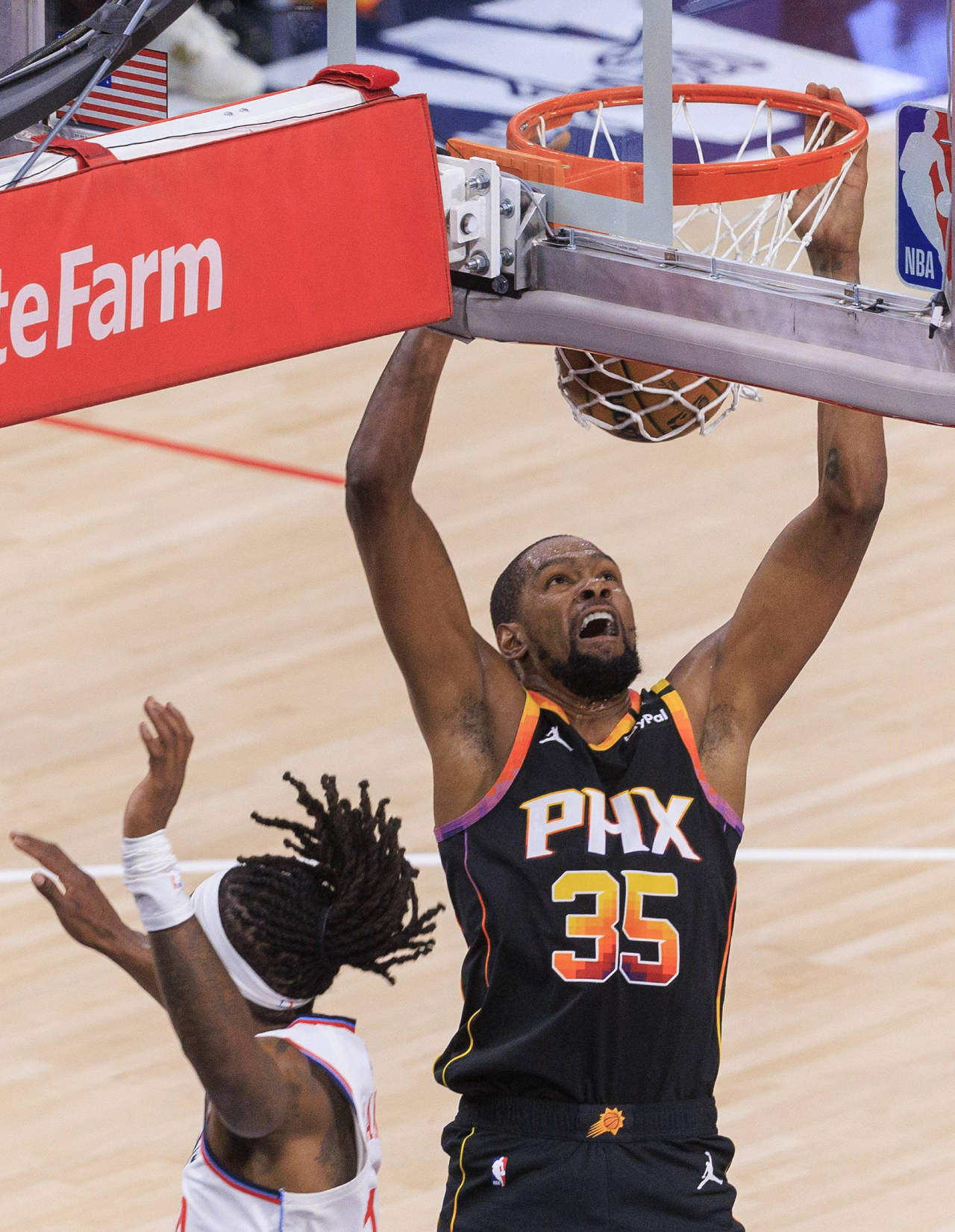 Kevin Durant: «La gente se cree que esto va de darle la bola a LeBron o Luka Doncic y que ellos lo hagan todo» 5 Kevin Durant en los Phoenix Suns (Foto: Cordon Press)