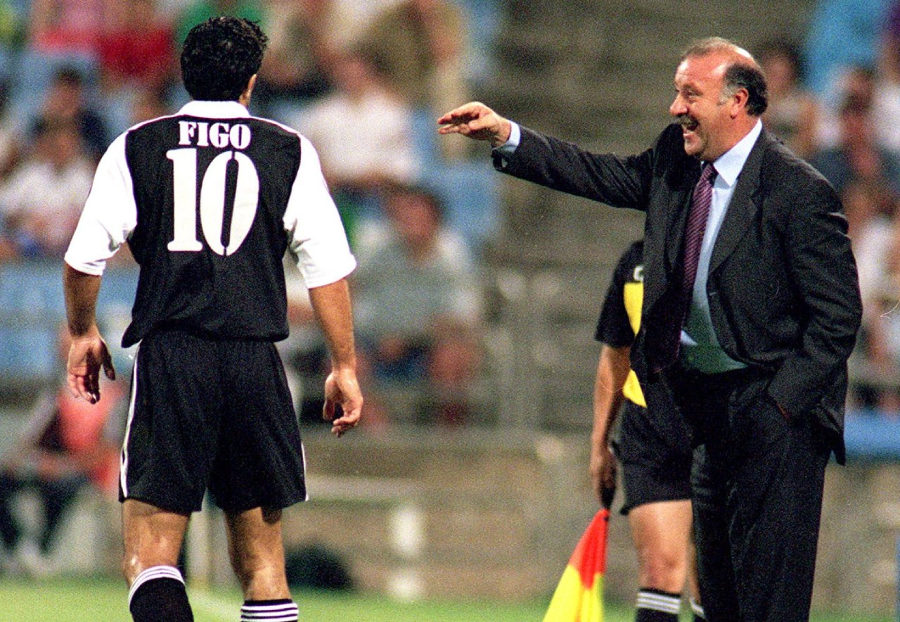 Galácticos en busca de gravedad: Cómo Del Bosque le dio la Novena a Florentino a pesar de él 1 Figo y Vicente del Bosque (Foto: Cordon Press)