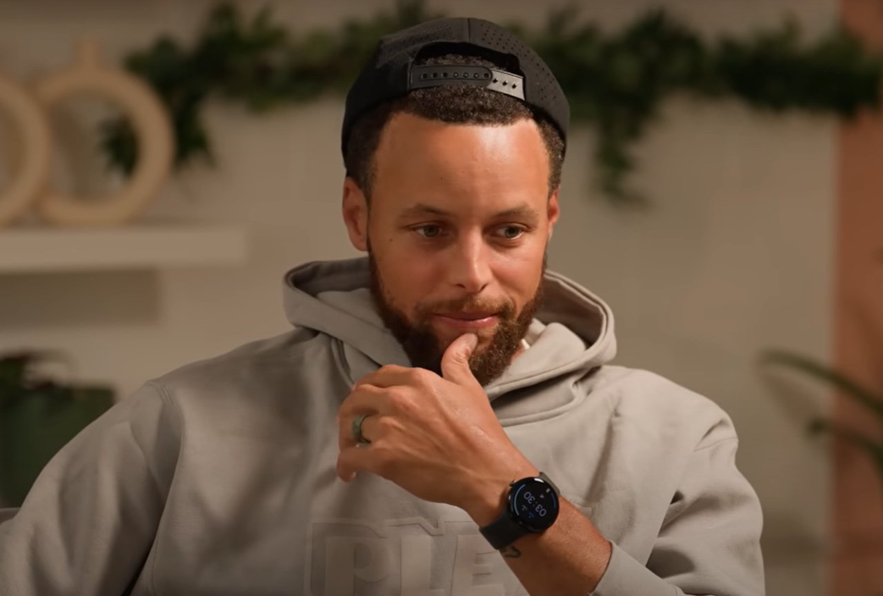 Stephen Curry: «Me han dicho que he arruinado el baloncesto juvenil, todos tiran de 10 metros, pero yo invertí muchas horas en mi tiro» 1 Proyecto nuevo 94