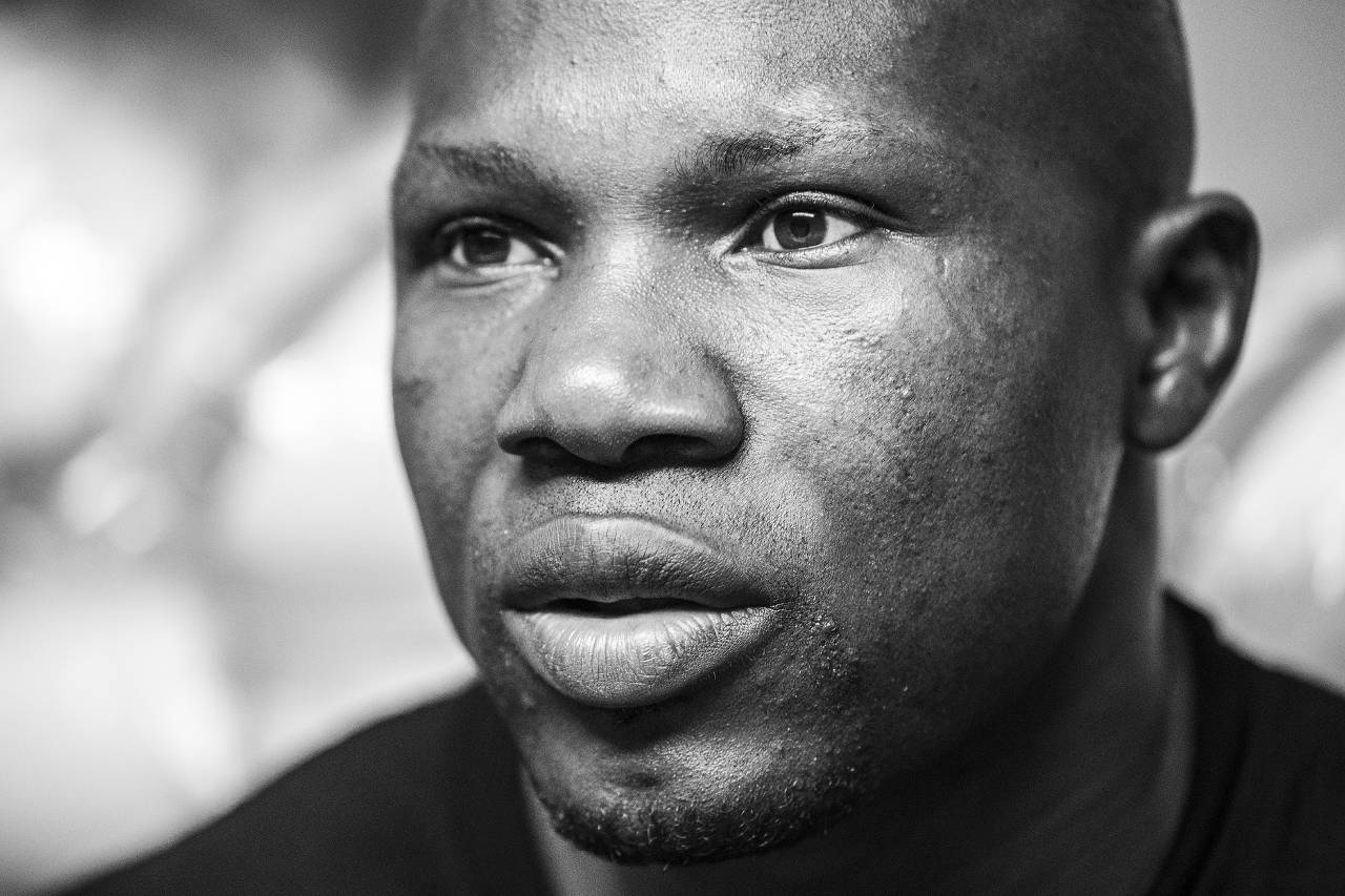 Daniel Moukoko: «Vi como a un paisano mío le habían quemado las piernas en la frontera entre Camerún y Nigeria porque estaba pidiendo dinero» 1 MFG0561