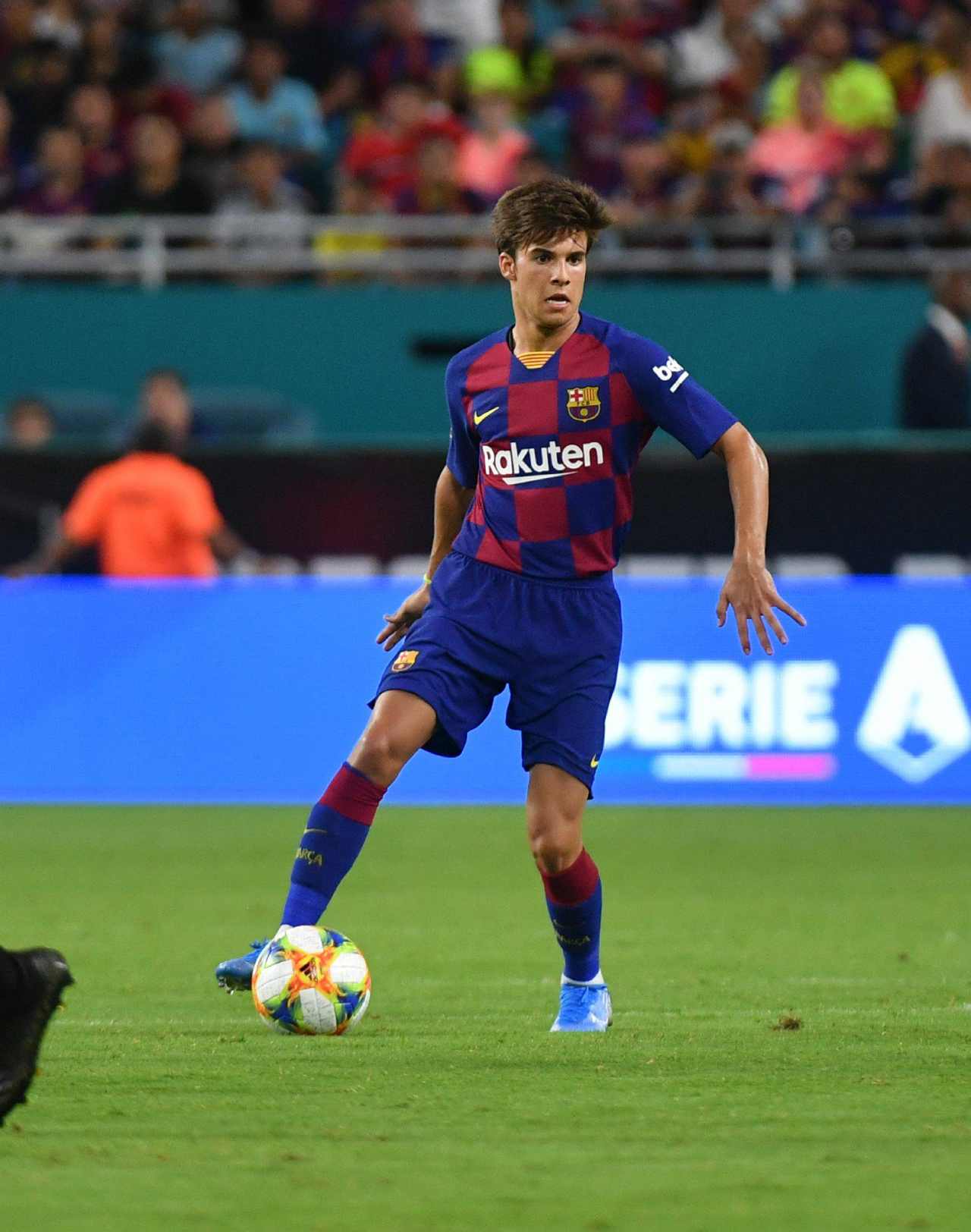 La posverdad del fútbol: del mito de la Masía a la magia del escudo del Madrid 2 Riqui Puig (Foto: Cordon Press)