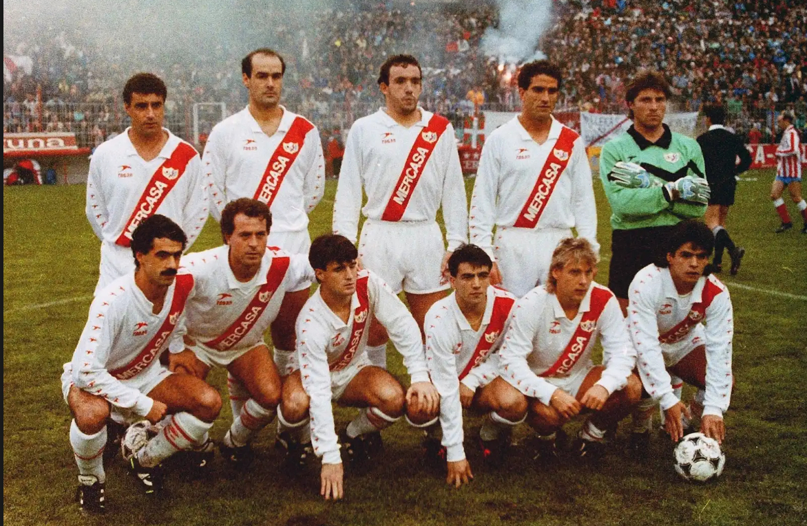Ángel Férez: «Era de locos cómo Luis Aragonés le daba dinero todos los meses a excompañeros suyos que estaban en la ruina» 5 Proyecto nuevo 21