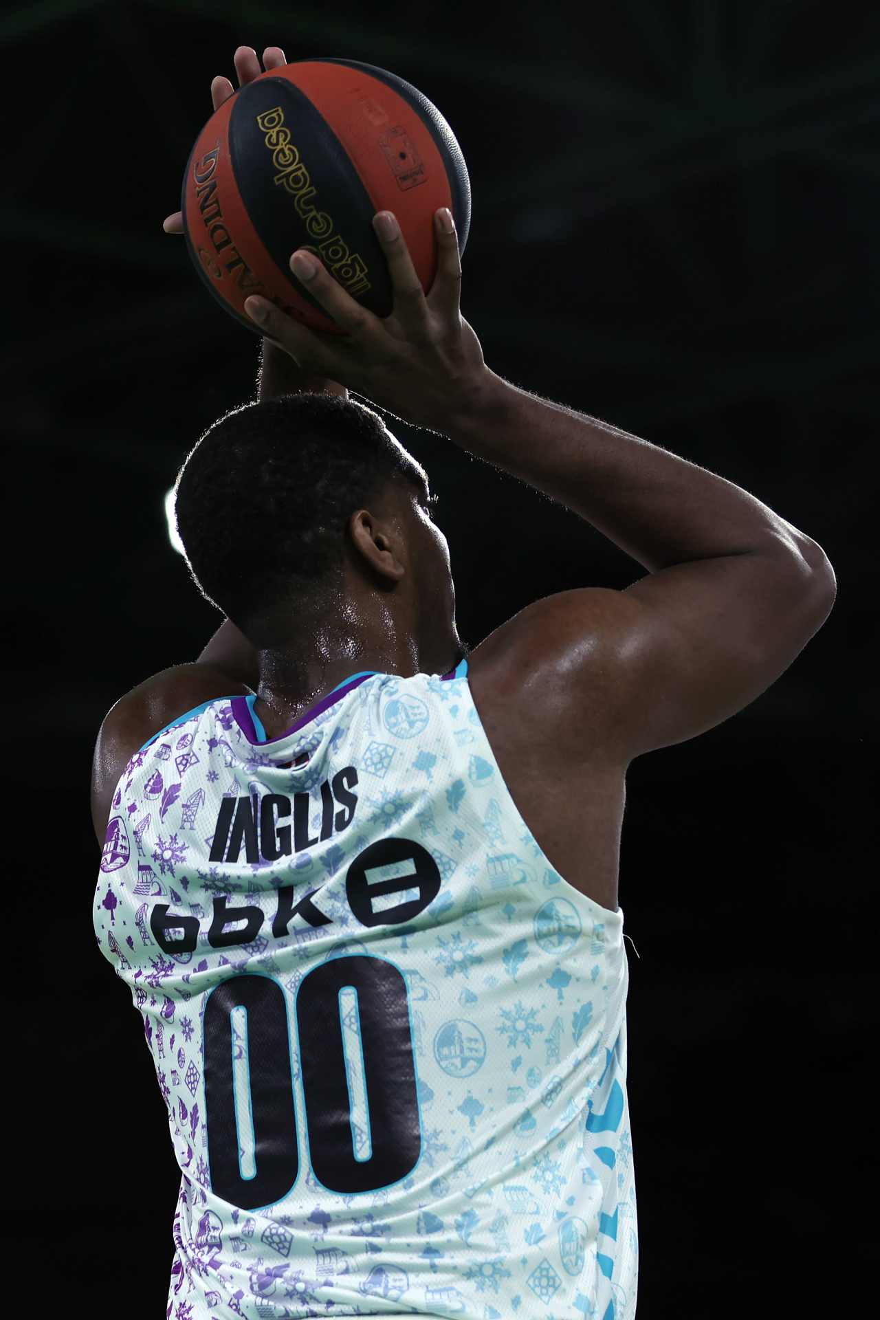 Damien Inglis: «Kobe Bryant le hizo un lavado de cerebro a Antetokounmpo y le cambió por completo, así llegó a ser quien es hoy» 2 Damien Inglis (Foto: Cordon Press)
