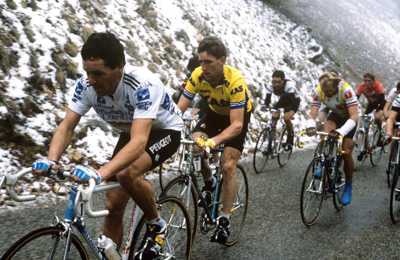 Stephen Roche: «En La Plagne en el 87, dejé que Pedro Delgado pensase que estaba muerto, le dejé ir y casi se me va de las manos» 6 Stephen Roche en Peugeot, Sean Kelly y Laurent Fignon (Foto: Cordon Press)