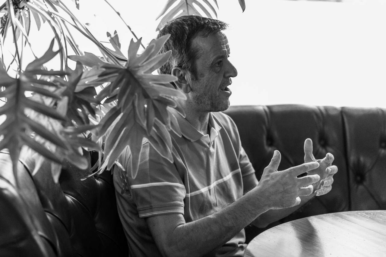 Quique Estebaranz: «Yo casi no podía con los Mikasa, los que jugaban con Mikasa no deberían haber hecho la mili ¡Eso eran balones de verdad!» 3 Quique Estebaranz