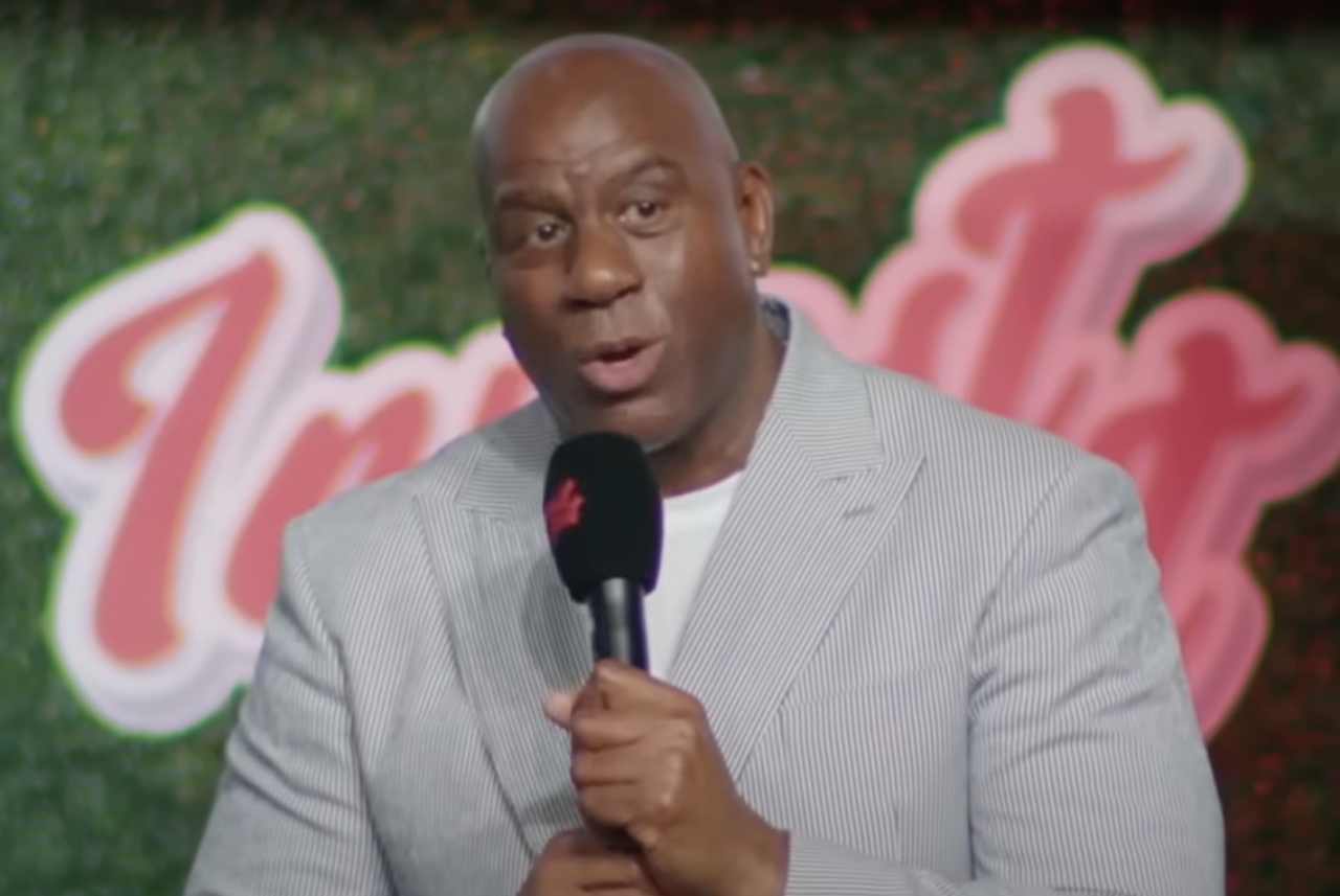 Magic Johnson: «Cuando Michael Jordan salió con las Nike Air Jordan vi que la había cagado yéndome con Converse» 1 Magic Johnson (Foto: Earn Your Leisure)