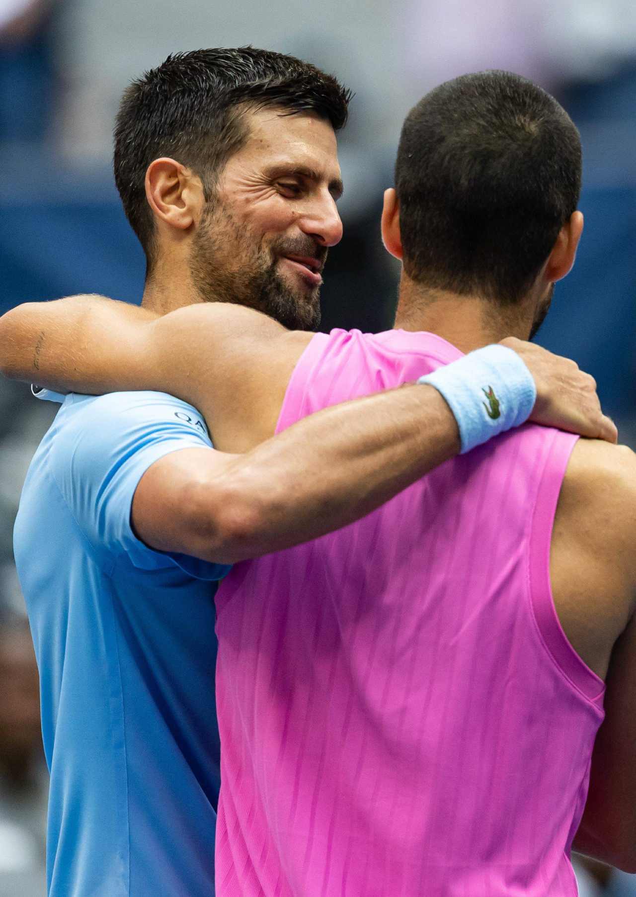 Novak Djokovic: «Es un hecho biológico, no puedo jugar al mejor de 5 sets contra Alcaraz o Sinner, no llego tan fresco como ellos» 2 Djokovic y Alcaraz (Foto: Cordon Press)