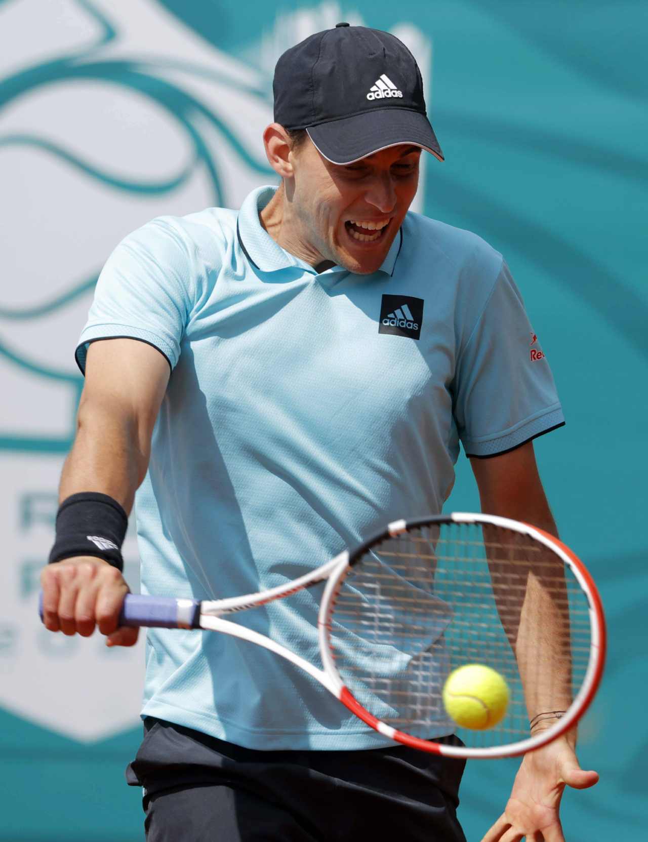 Dominic Thiem: «El tenis es un deporte de ricos, desde los 13 a los 18 años te tienes que gastar un millón de euros aproximadamente» 4 Proyecto nuevo 2025 10 08T182505.198