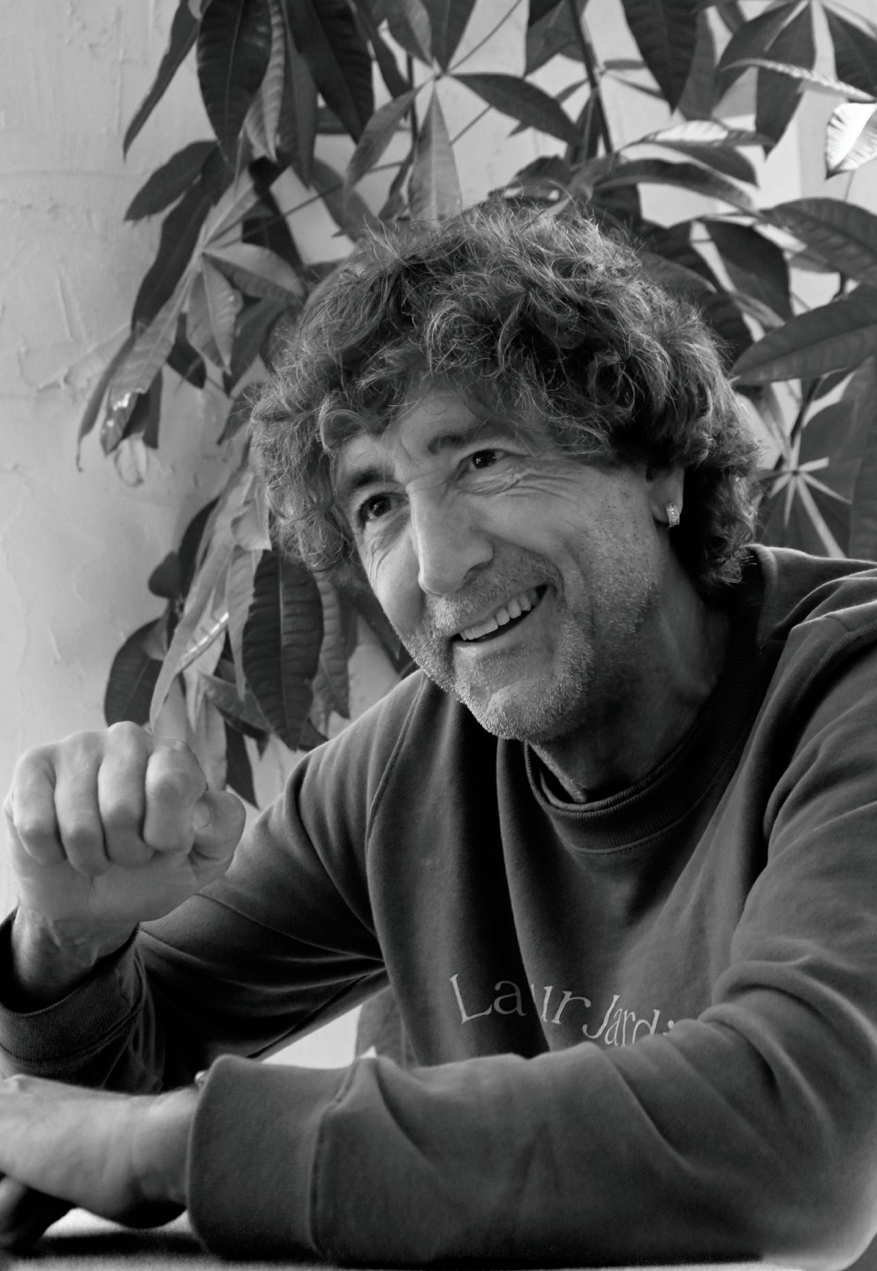 Patxi Salinas: «Clemente nos hacía entrenar diez contra diez y tocarla solo con la cabeza, nos dábamos unos cabezazos...» 4 8 Pachi©Miguel Nunez