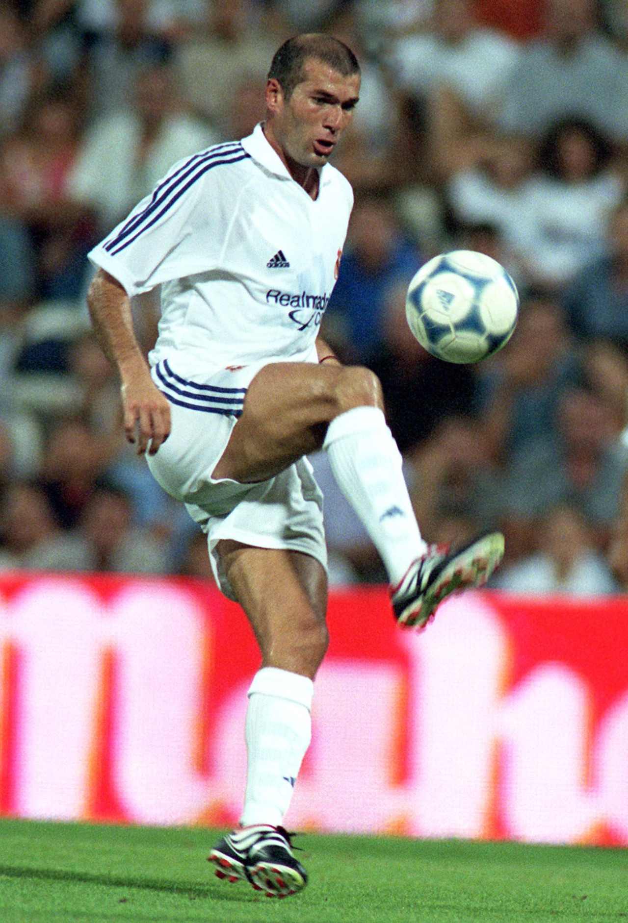 Zidane: «Modric, Kroos o Benzema en una hora y media de entrenamiento no perdían la pelota ni una sola vez; Cristiano la perdía algo más…» 3 Zinedine Zidane (Foto: Cordon Press)
