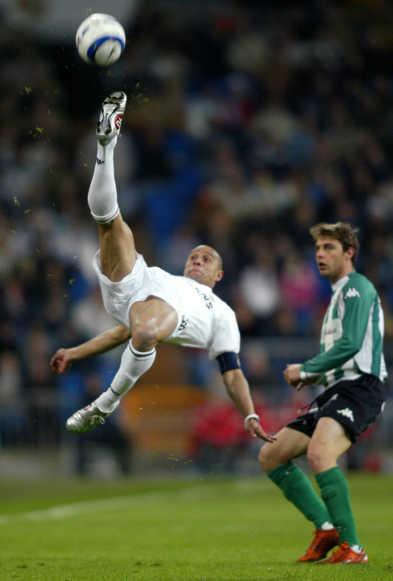 Roberto Carlos: «Beckham fue el mejor galáctico; Zidane era top, pero Beckham anteponía al equipo» 6 Roberto Carlos y Joaquín (Foto: Cordon Press)