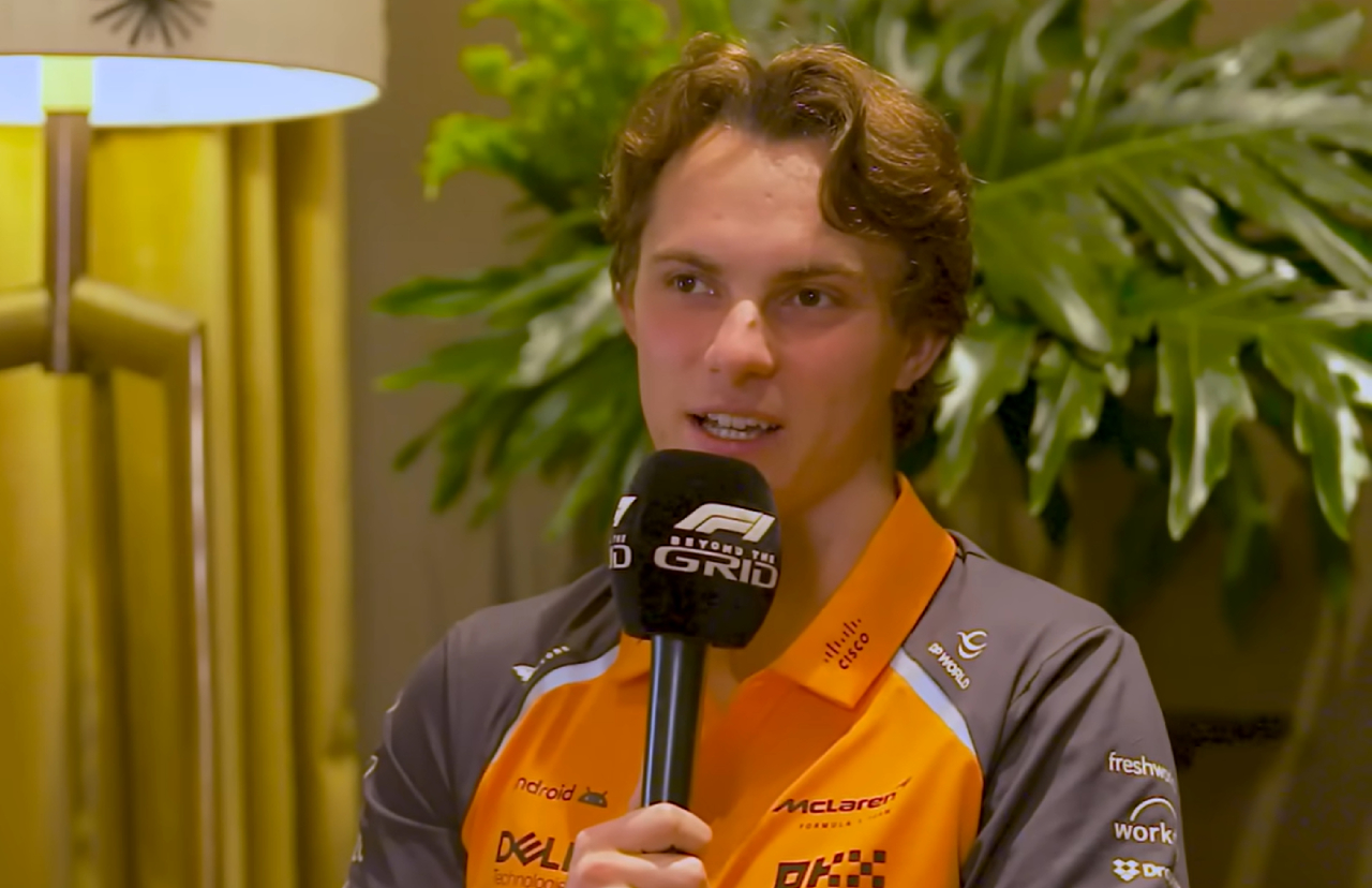 Oscar Piastri: «Este año en McLaren han pasado cosas, Norris y yo hemos tenido algún contacto, cuando compites contra tu compañero es difícil» 1 Oscar Piastri (Foto: FORMULA 1)