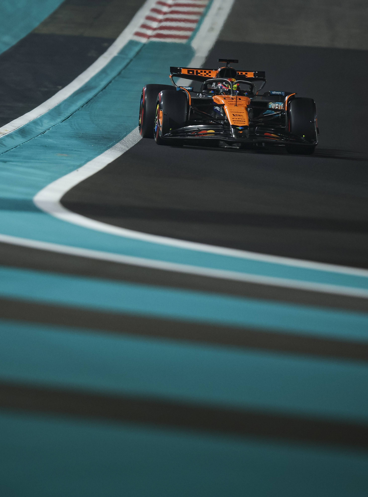 Oscar Piastri: «Este año en McLaren han pasado cosas, Norris y yo hemos tenido algún contacto, cuando compites contra tu compañero es difícil» 5 Oscar Piastri (Foto: Cordon Press)