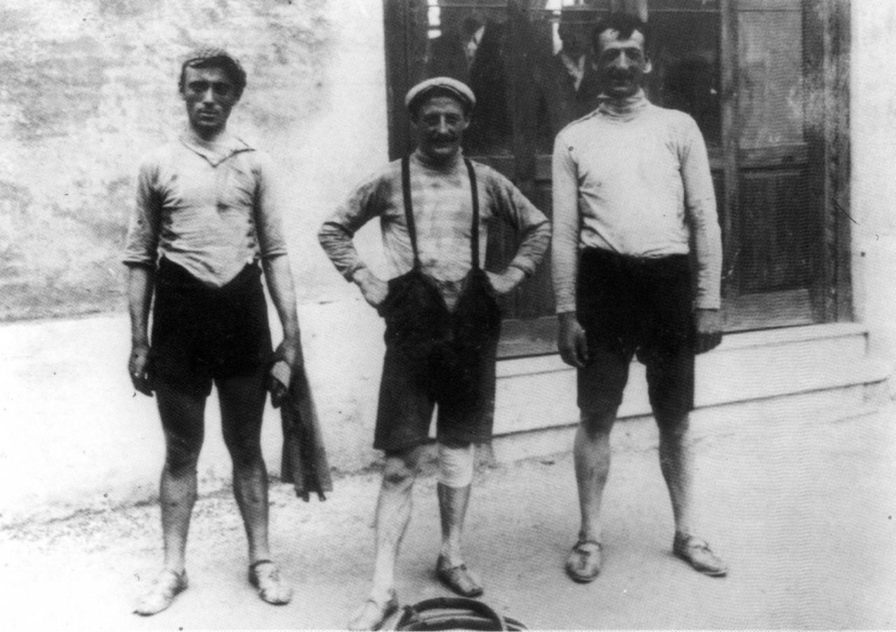 Los directores de equipo más sargentos de la historia del ciclismo 2 Eberardo Pavesi, Carlo Galetti y Luigi Ganna (Foto: Cordon Press)