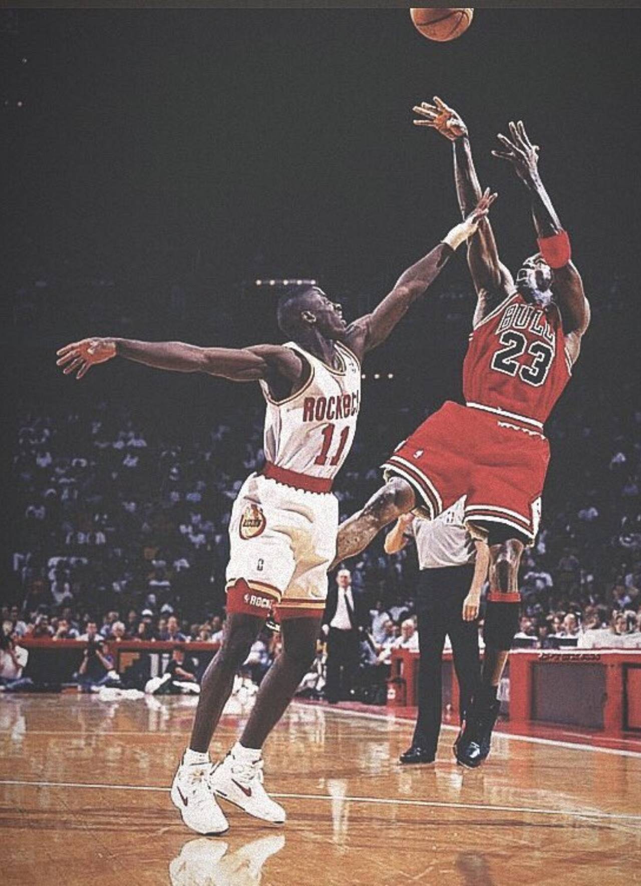 Vernon Maxwell: «Los europeos de la NBA son más disciplinados, mejoran; los nuestros cada año siguen haciendo las mismas idioteces del año anterior» 4 Vernon Maxwell y Michael Jordan (Foto: @VernonMaxwell11)