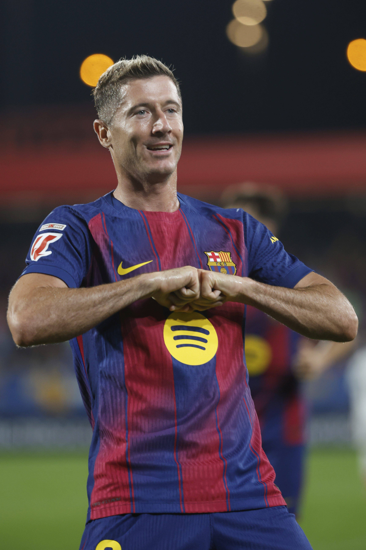 Robert Lewandowski: «Novak Djokovic tuvo con Rafa Nadal y Federer lo mismo que yo con Messi y Cristiano Ronaldo» 5 Robert Lewandowski (Foto: Cordon Press)