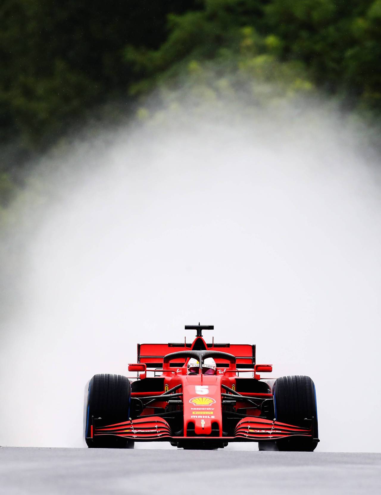 Sebastian Vettel: «Fernando Alonso probablemente te dirá que siempre ha estado en su mejor nivel porque está muy seguro de sí mismo» 3 Sebastian Vettel en el Gran Premio de Hungría (Foto: Cordon Press)