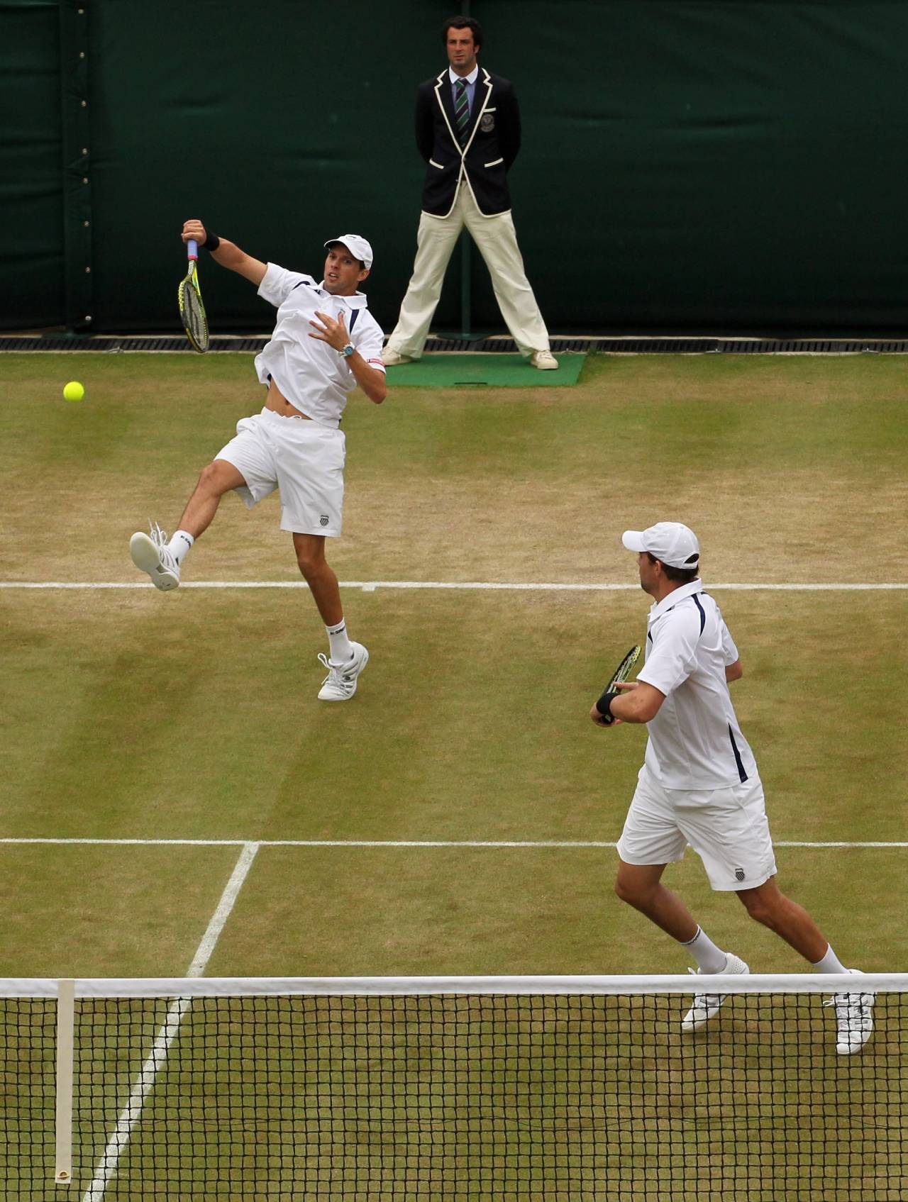 Mike Bryan: «Mi hermano se estaba duchando, vio una sombra y era Rafa Nadal, estaba esperando porque siempre se duchaba en la misma ducha por superstición» 5 Bob y Mike Bryan (Foto: Cordon Press)