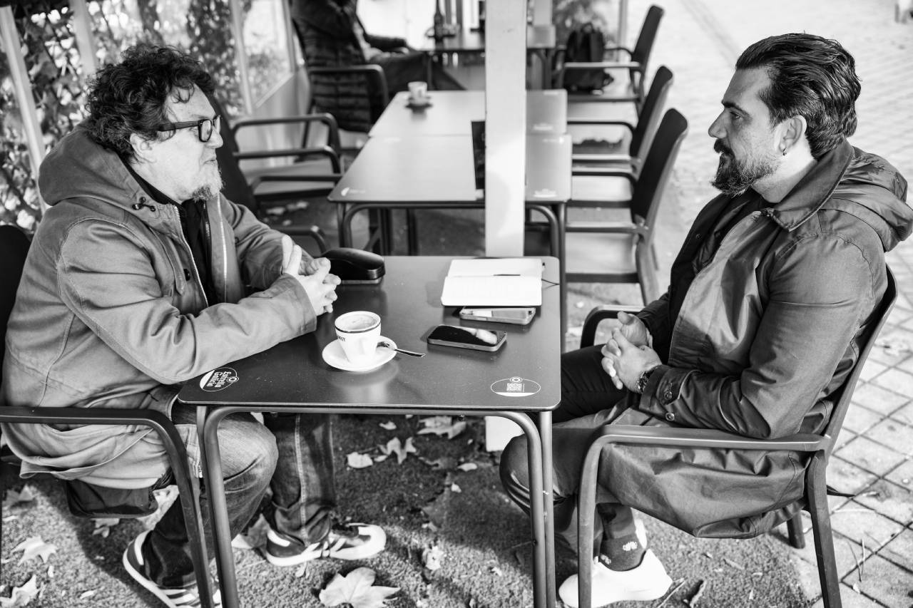 Raúl Román: «Michael Robinson buscó la parte cómica del fútbol, pero con el tono de la BBC» 9 Raúl Román