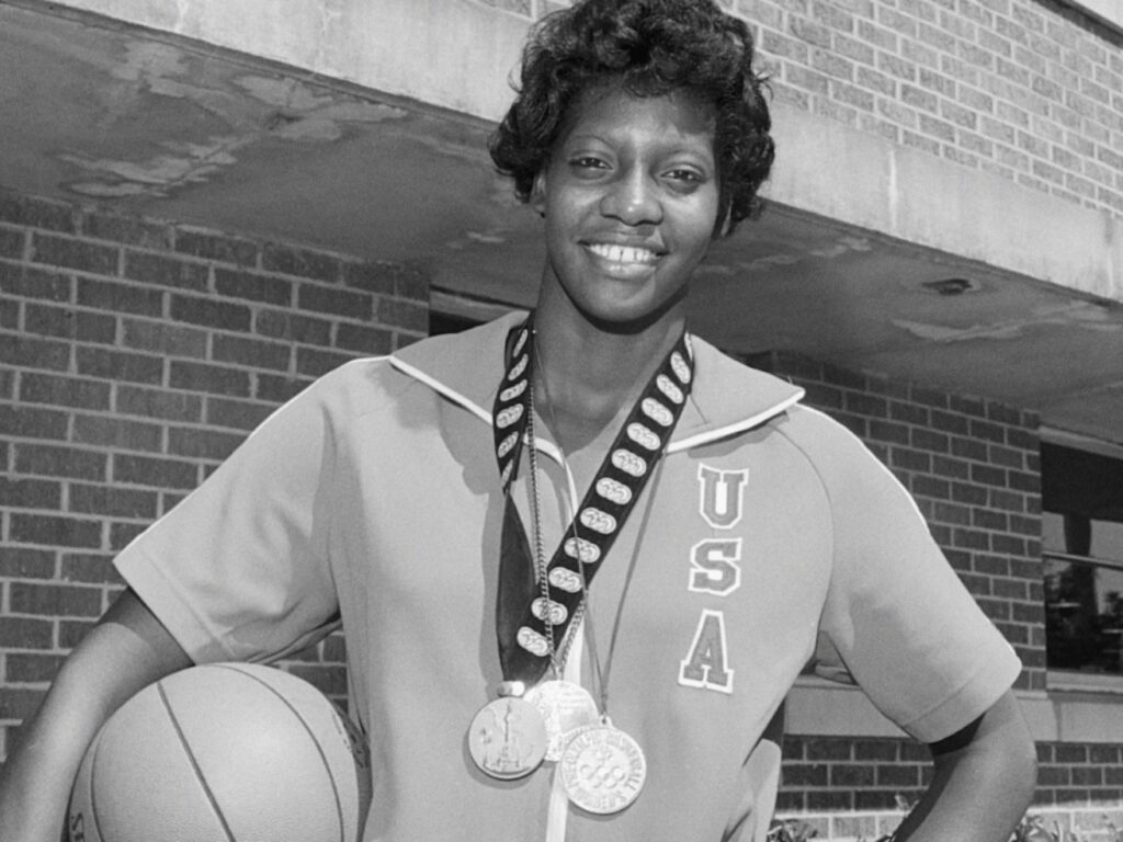 Lusia Harris, la mujer que dijo «no» a la NBA 3 Lusia Harris (Foto: New York Times)