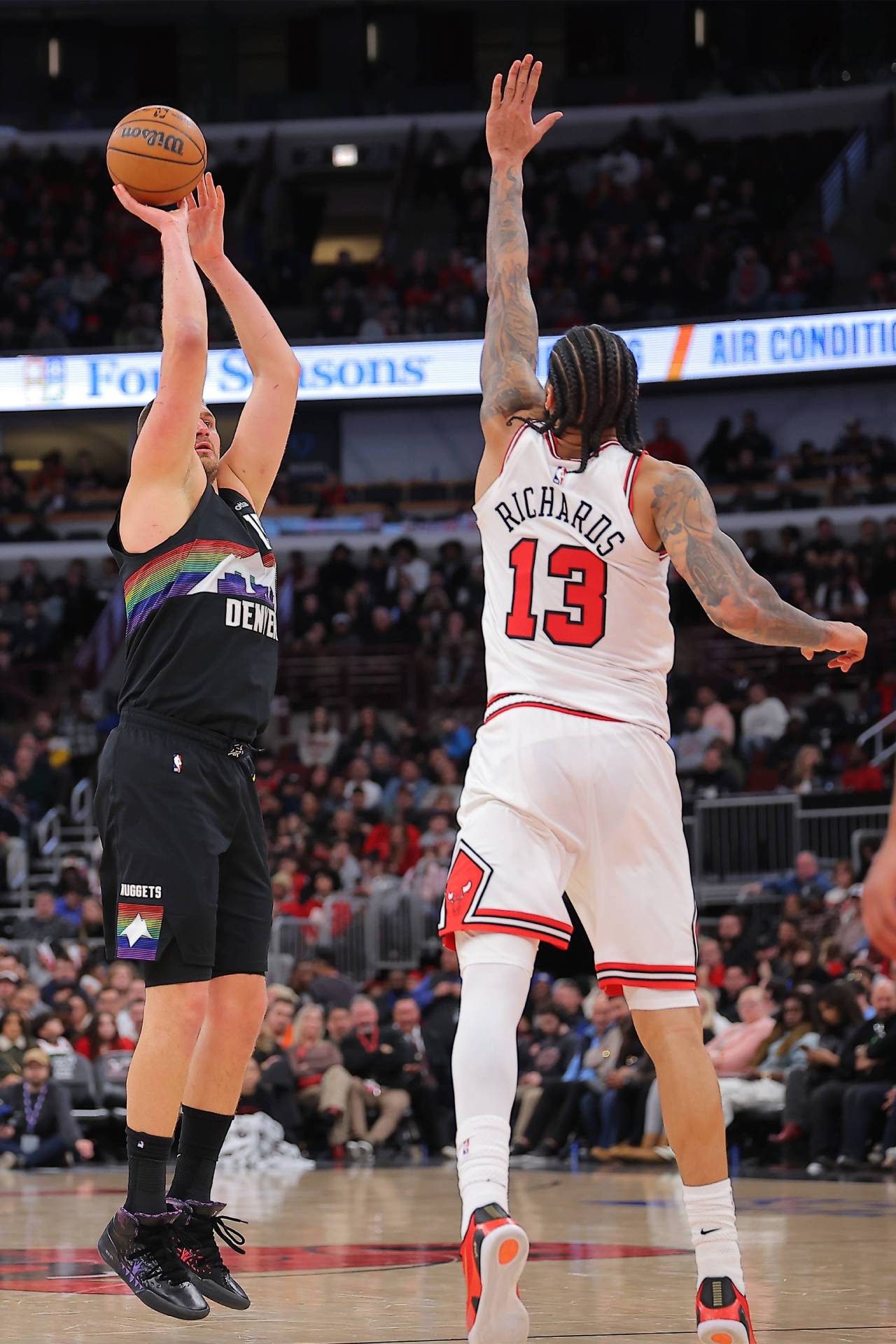 Nikola Jokic: «Los que dicen que en la NBA no se defiende dicen tonterías ¿Doncic no anotaba más en Europa?» 6 Nikola Jokic (Foto: Cordon Press)