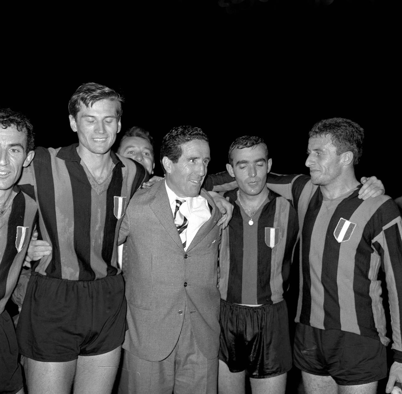 Ni Superliga ni Champions ¡nostalgia de la Copa de Europa! 6 Giacinto Facchetti, Elenio Herrera, Mario Corso, Copa de Europa de 1964 (Foto: Cordon Press)