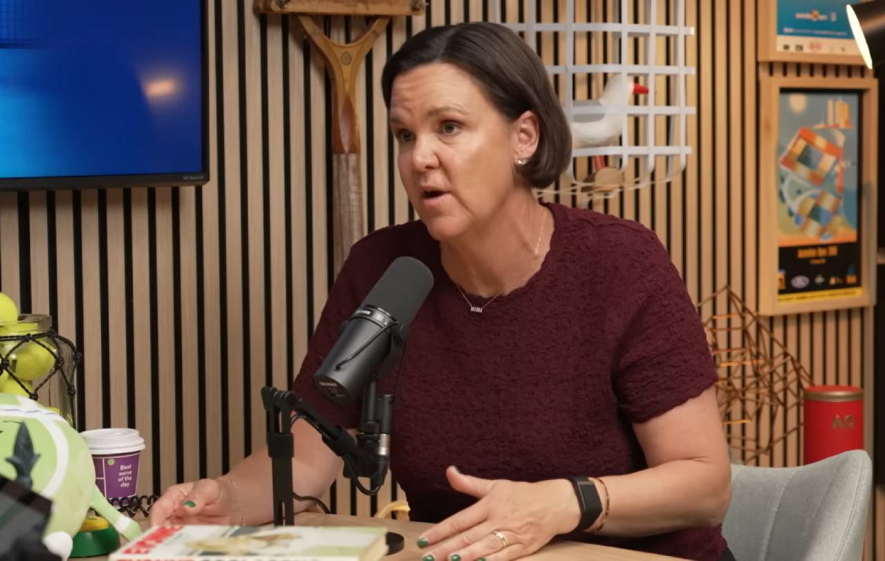 Lindsay Davenport: «Tuve suerte de que apareciera Anna Kournikova, que le gustaban las fotos, y yo pude pasar un poco desapercibida» 1 Lindsay Davenport (Foto: The Sit-Down)