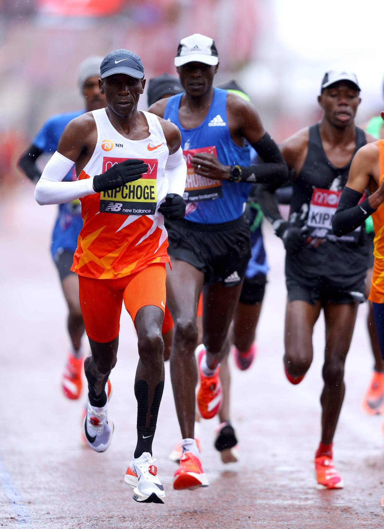 Eliud Kipchoge: «Los kenianos corremos por cultura, vivimos en altitud y tenemos la resistencia necesaria para largas distancias» 5 Eliud Kipchoge (Foto: Cordon Press)
