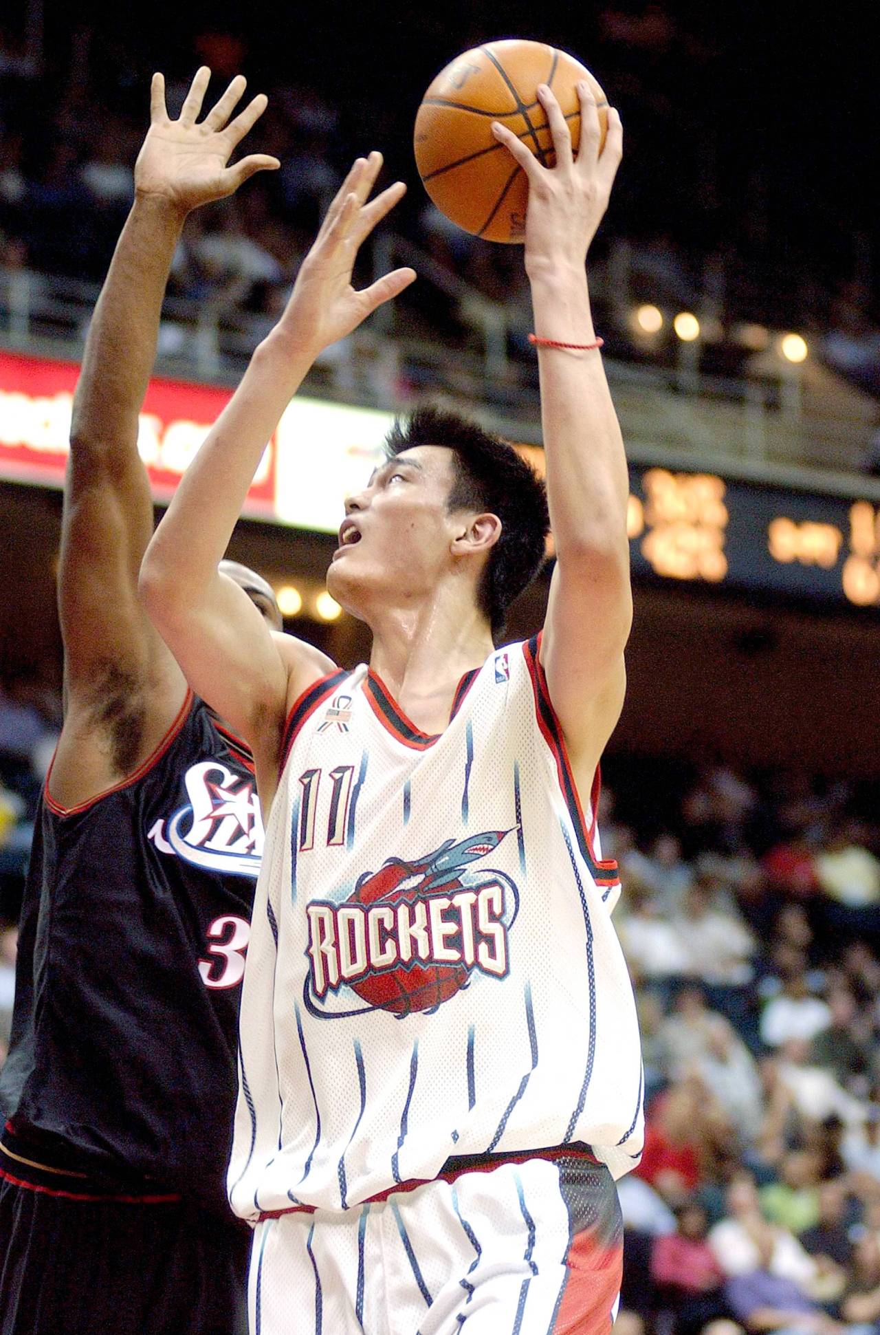 La lesión más emblemática de toda la historia del baloncesto 4 Yao Ming (Foto: Cordon Press)