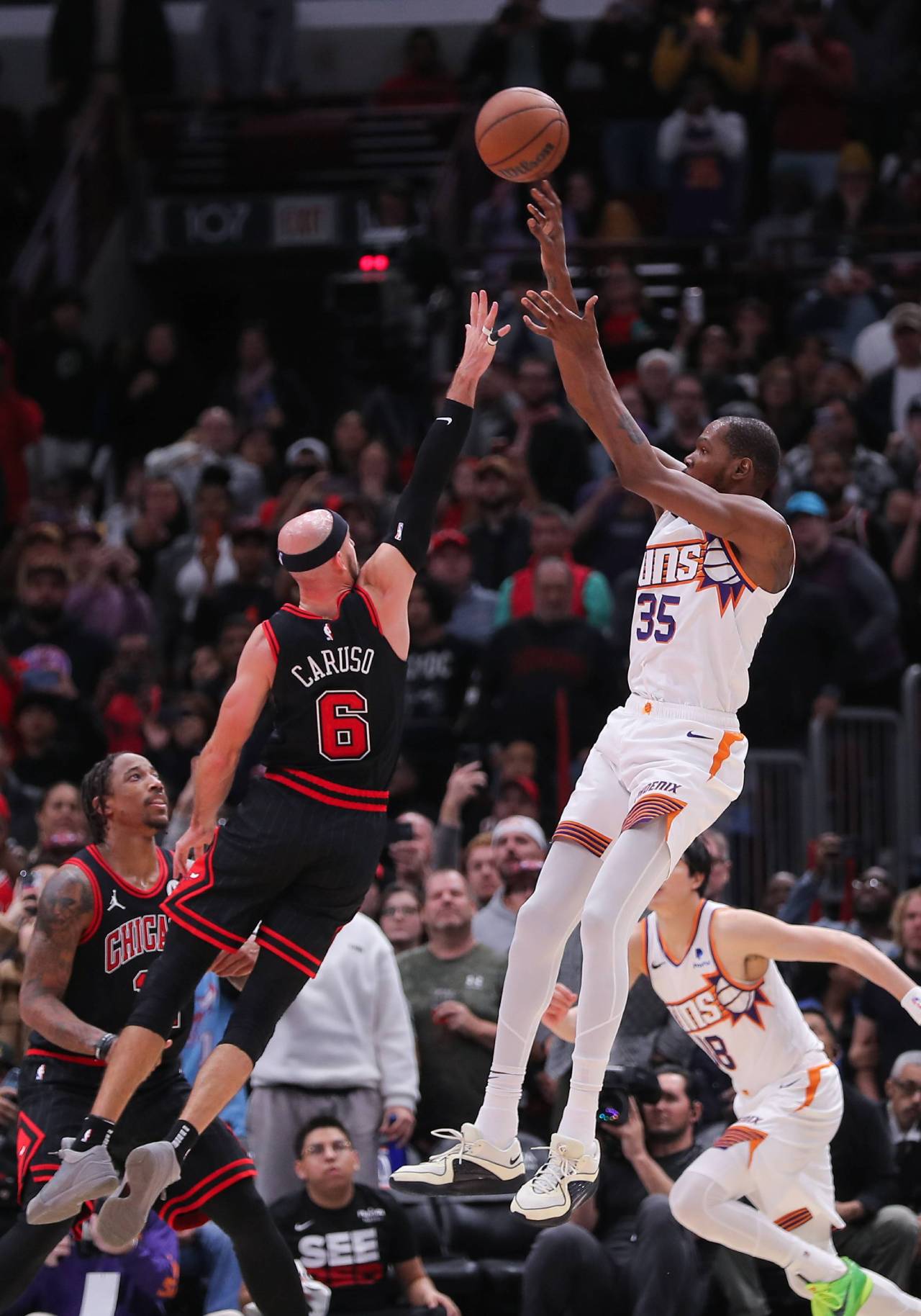 Kevin Durant supera a Michael Jordan como anotador y dice: «Da igual quién lo pase en estadísticas, MJ está por encima del juego» 5 Kevin Durant (Foto: Cordon Press)