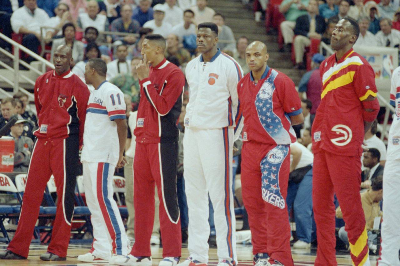 Patrick Ewing: «Cuando jugaba contra Michael Jordan no pensaba en quién era, intentaba destrozarlo» 7 Michael Jordan, Isiah Thomas, SCottie Pippen, Patrick Ewing, Charles Barkley y Kevin Willis (Foto: Cordon Press)