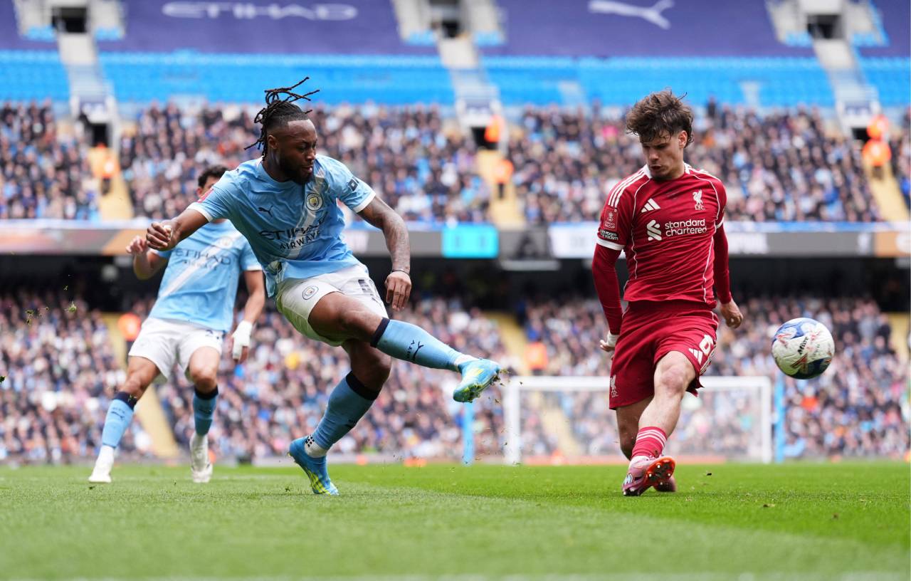 Antoine Semenyo: «Entré en el despacho de Guardiola, tenía música suave de fondo, olía increíble… me sentía como en una sauna, y me dijo: 'Estamos contentos de tenerte aquí'» 9 Semenyo (Foto: Cordon Press)