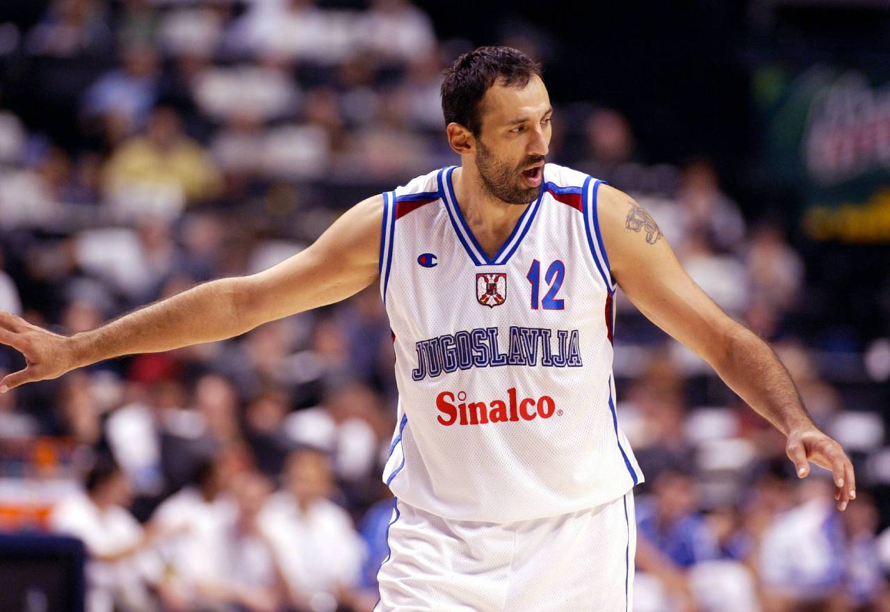 Vlade Divac: «Sabonis era mejor que yo; habría sido como Michael Jordan, Magic Johnson o Larry Bird de llegar a la NBA con 21 años y sin lesiones» 7 Vlade Divac (Foto: Cordon Press)