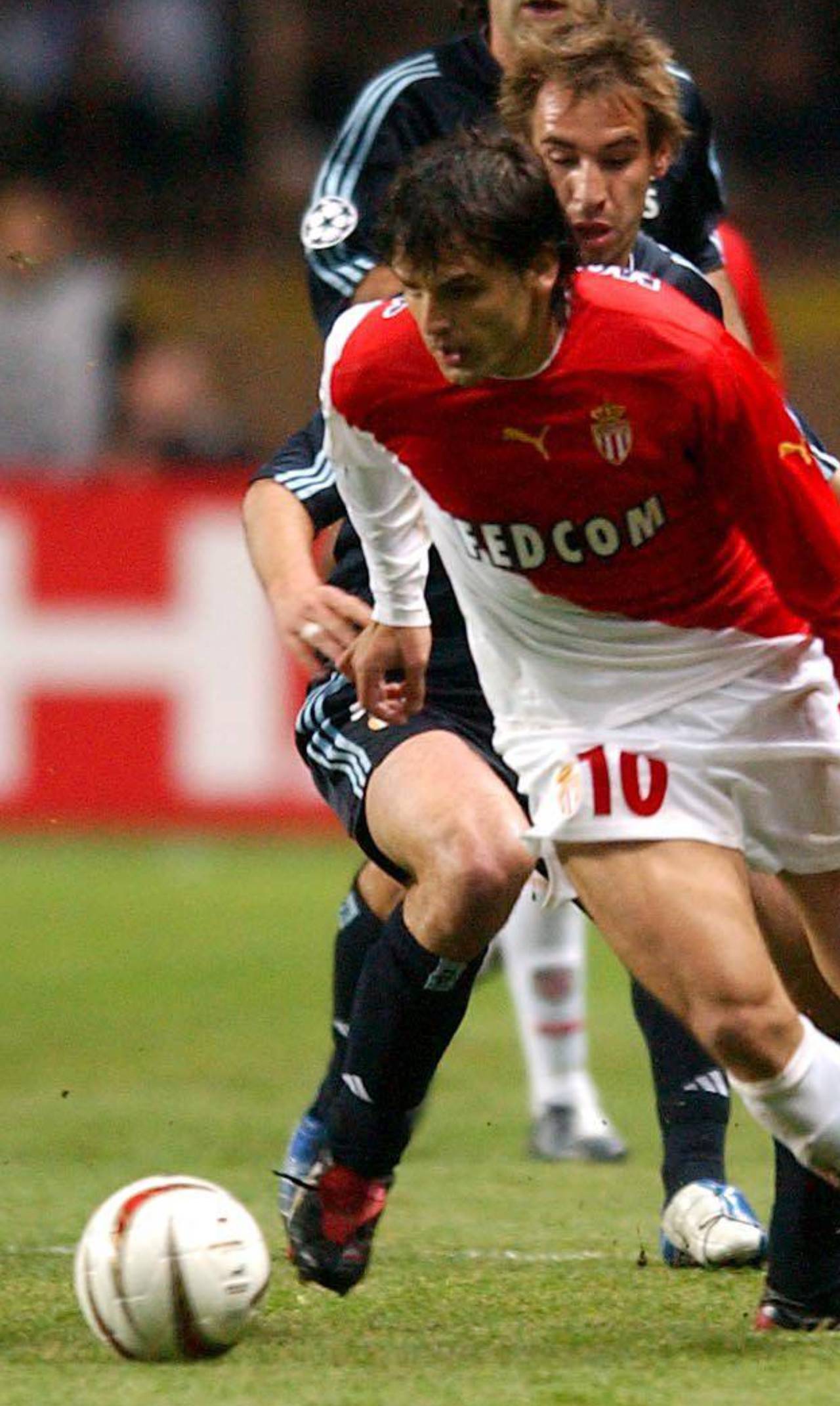 El ánimo de lucro sin control en el fútbol lesiona a futbolistas que no rotan 2 Morientes y Borja (Foto: Cordon Press)