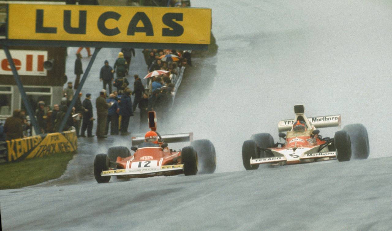 Emerson Fittipaldi: «Niki Lauda se moría, se había abrasado el interior de los pulmones, y ahí Ferrari intentó ficharme para reemplazarle» 3 Emerson Fittipaldi y Niki Lauda (Foto: Cordon Press)