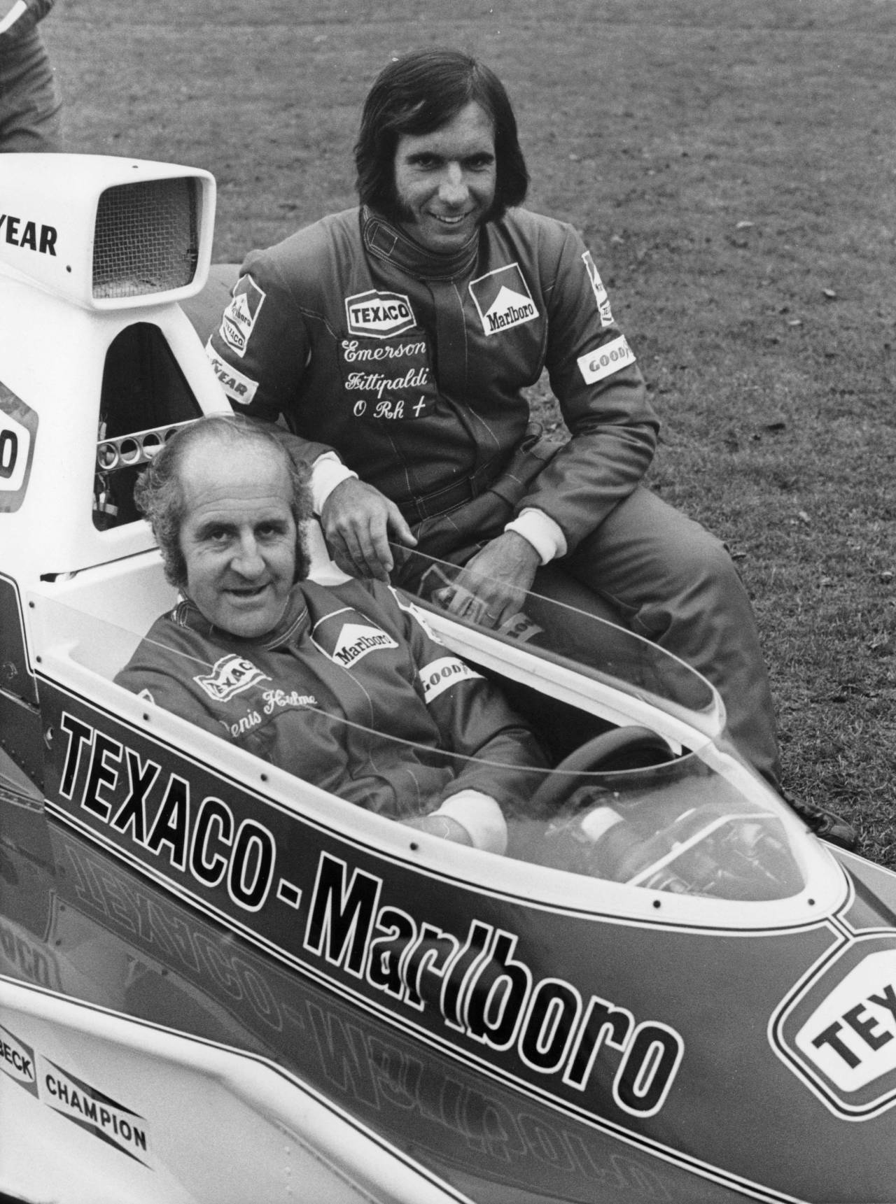 Emerson Fittipaldi: «Niki Lauda se moría, se había abrasado el interior de los pulmones, y ahí Ferrari intentó ficharme para reemplazarle» 5 Denny Hulme y Emerson Fittipaldi (Foto: Cordon Press)